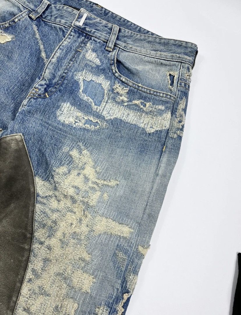 Givenchy GIVENCHY BY ALYX JAPANESE DISTRESSED STRAIGHT-LEG JEANS Size US 35 - 6 Thumbnail