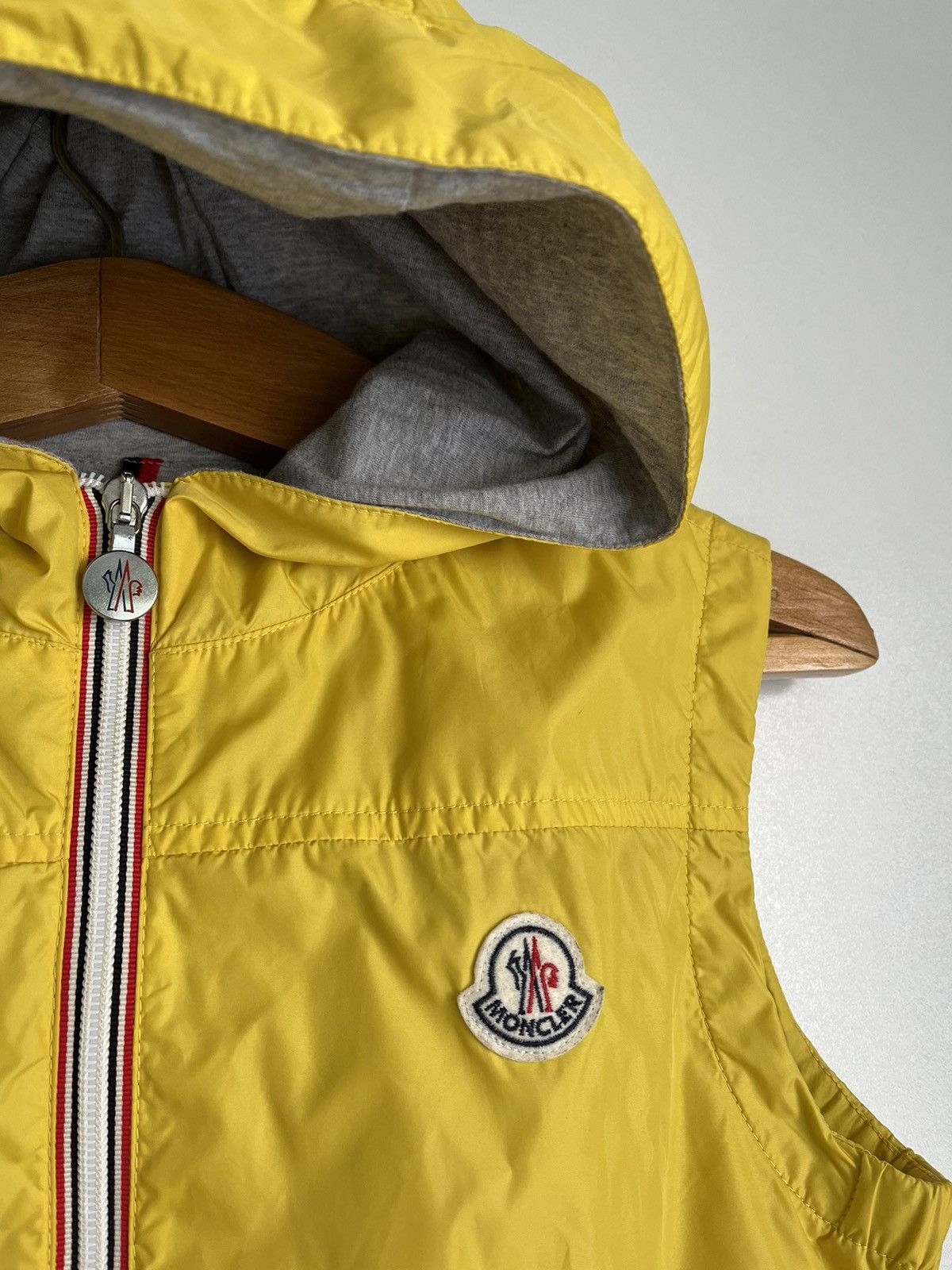 Moncler Moncler Deneb Gilet (14 years) Size US XS / EU 42 / 0 - 5 Thumbnail