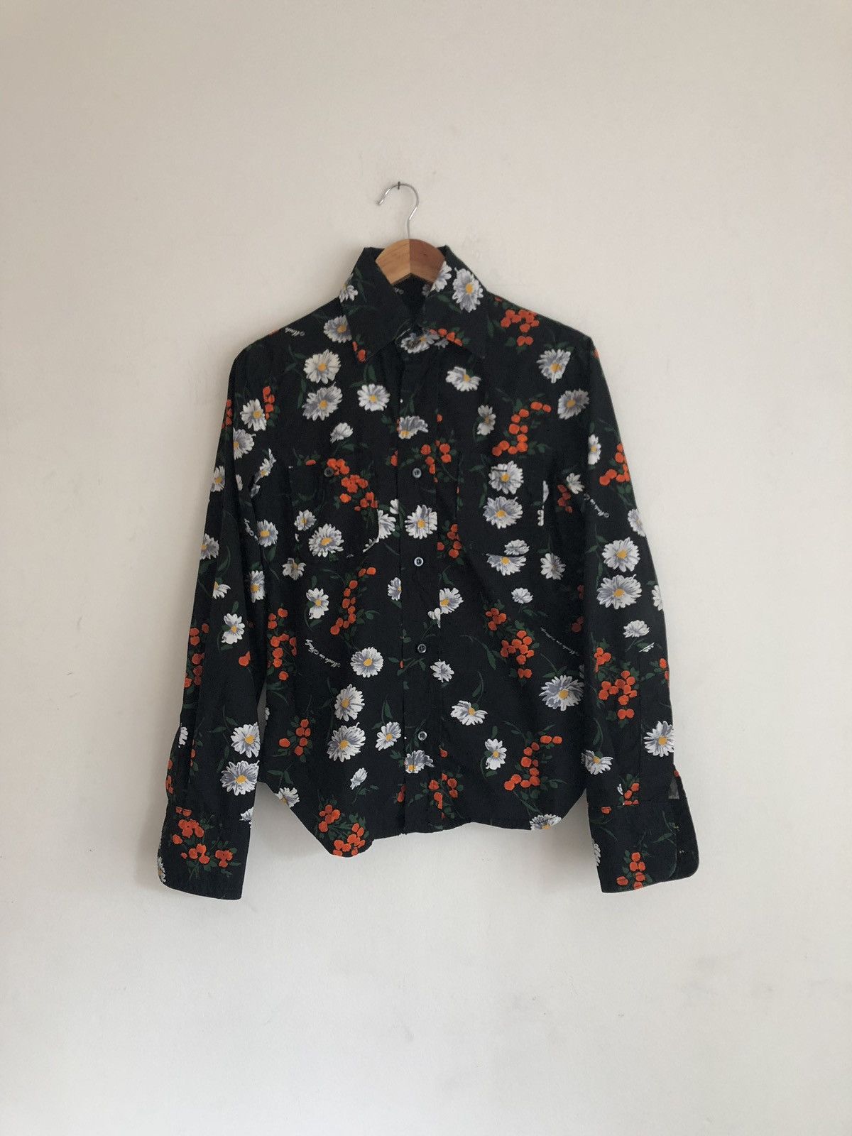 Dsquared2 Dsquared2 Floral Black Button Down Shirt Size Small Size US S / EU 44-46 / 1 - 1 Thumbnail