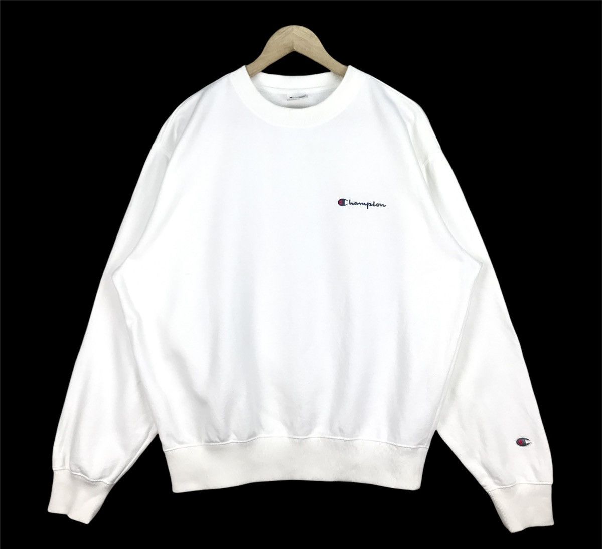 Champion Vintage Champion Small Logo Sweatshirt Size US L / EU 52-54 / 3 - 1 Thumbnail