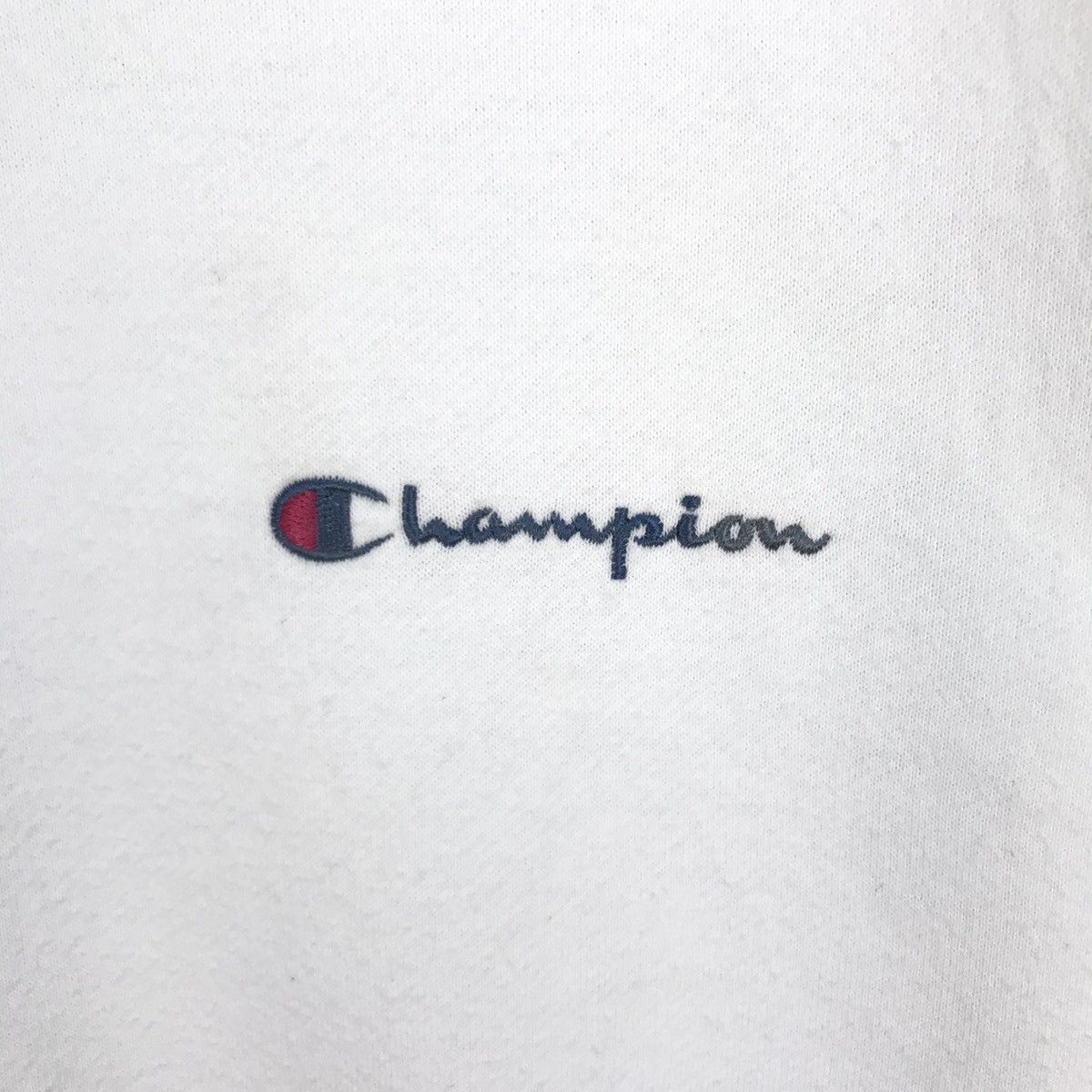 Champion Vintage Champion Small Logo Sweatshirt Size US L / EU 52-54 / 3 - 5 Thumbnail