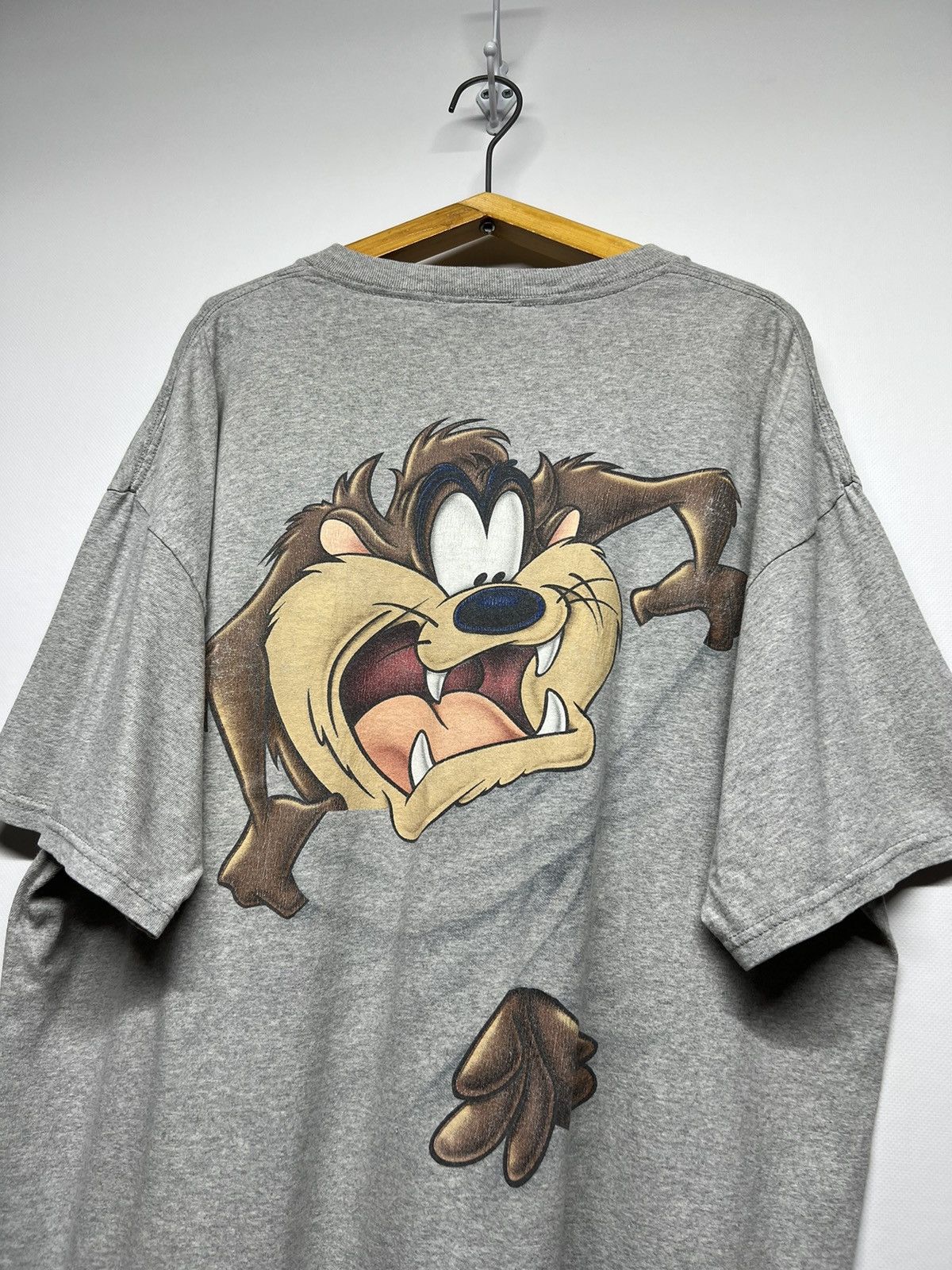 Vintage Vintage Y2k 1997 Looney Tunes Taz Slightly Twisted T-Shirt Size US XL / EU 56 / 4 - 1 Thumbnail