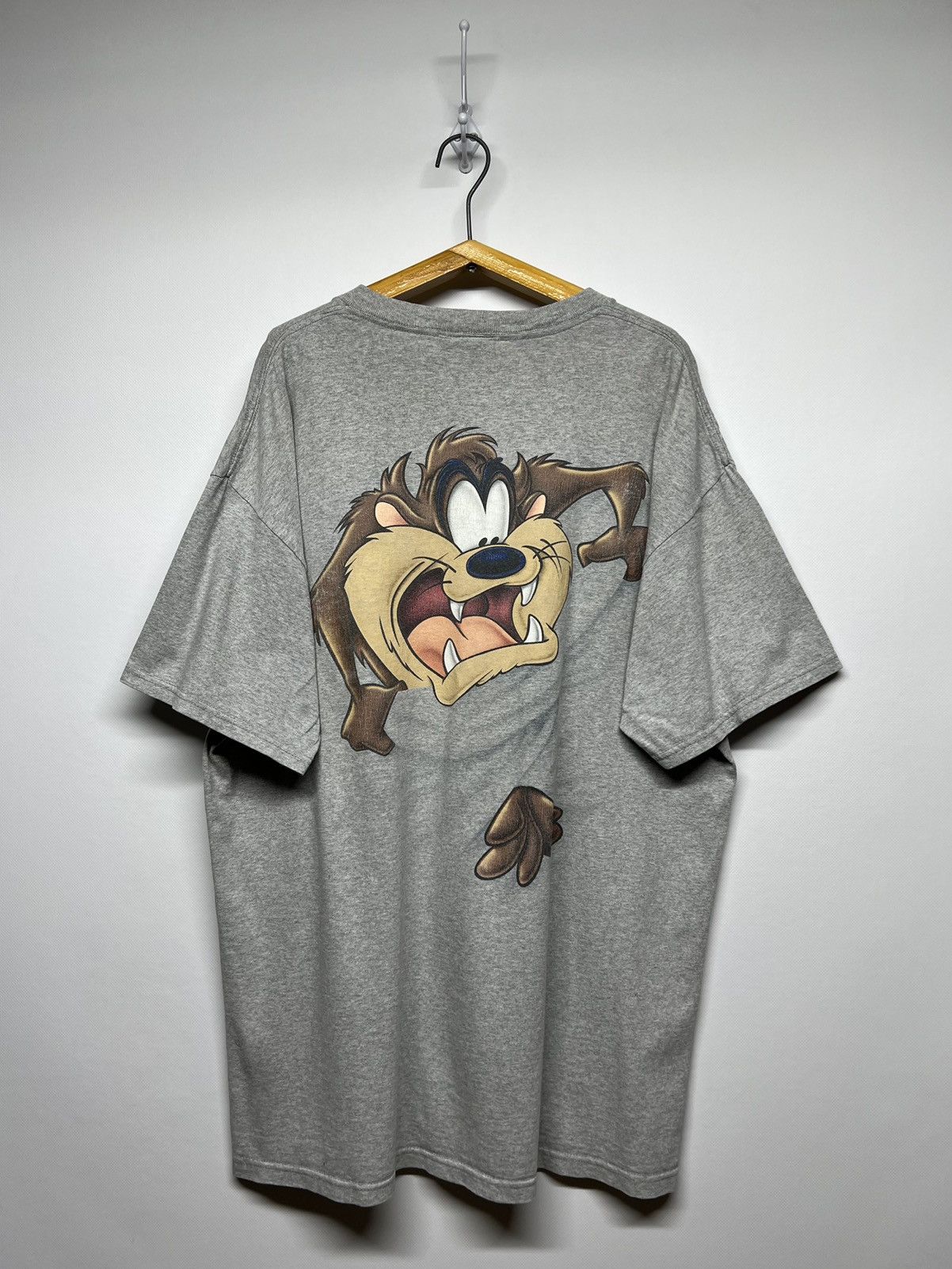 Vintage Vintage Y2k 1997 Looney Tunes Taz Slightly Twisted T-Shirt Size US XL / EU 56 / 4 - 6 Thumbnail