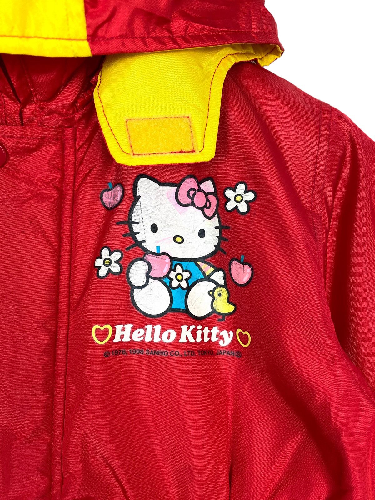 Japanese Brand Rare‼️ Vintage Hello Kitty Ski Coverall Big Logo (For Kids) Size US 26 / EU 42 - 5 Thumbnail