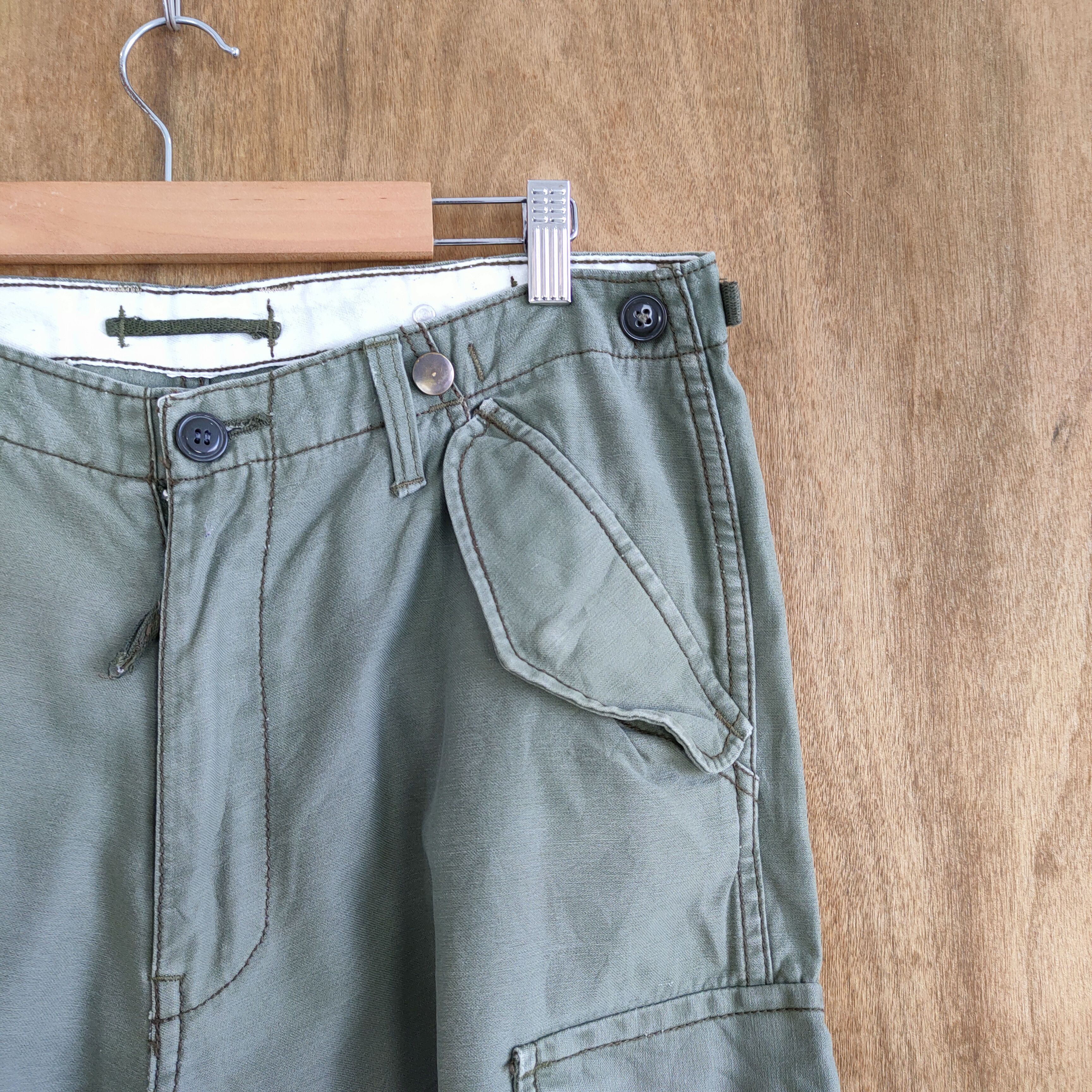 Vintage VINTAGE MILITARY BONDAGE FADED CARGO PANTS Size US 34 / EU 50 - 7 Thumbnail