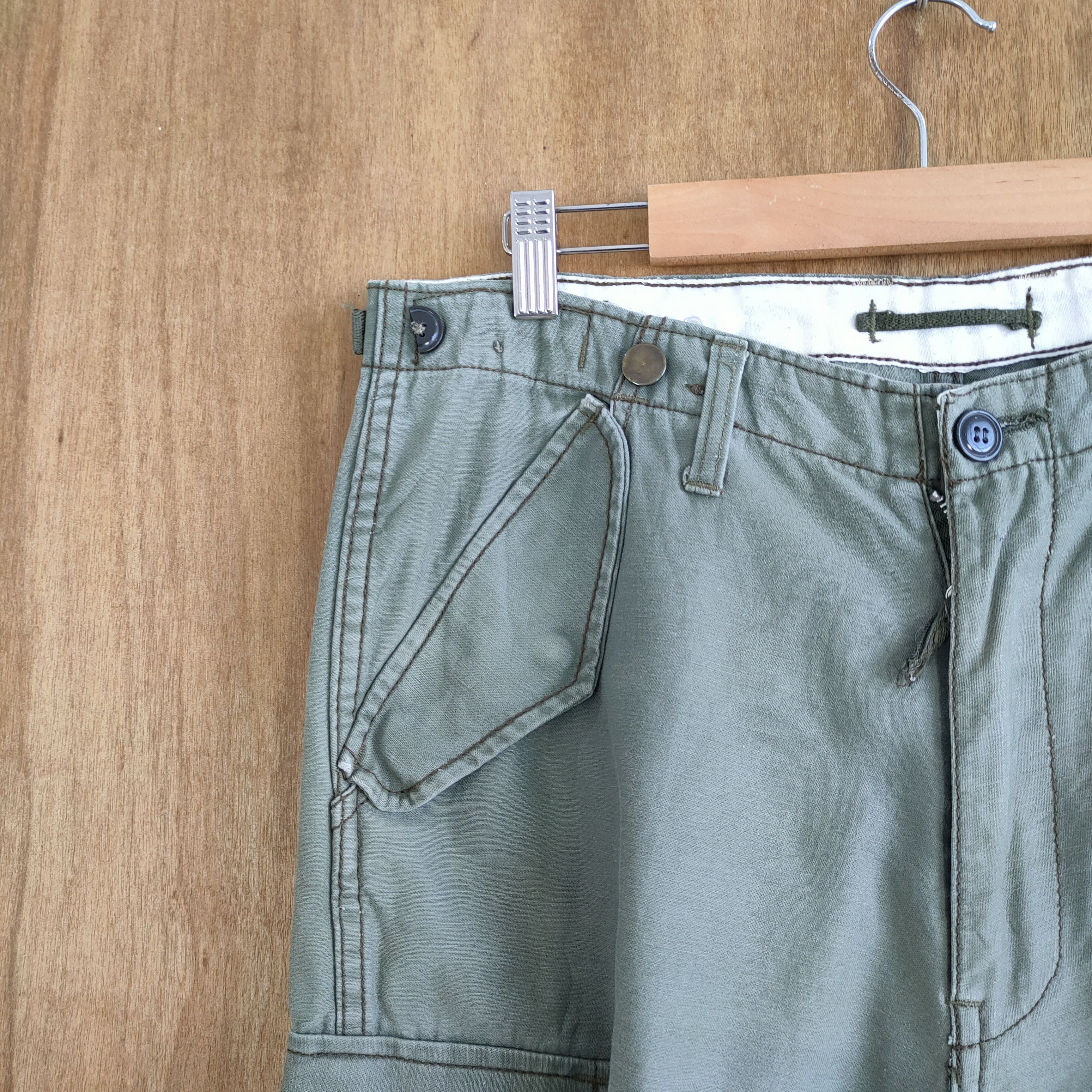 Vintage VINTAGE MILITARY BONDAGE FADED CARGO PANTS Size US 34 / EU 50 - 6 Thumbnail