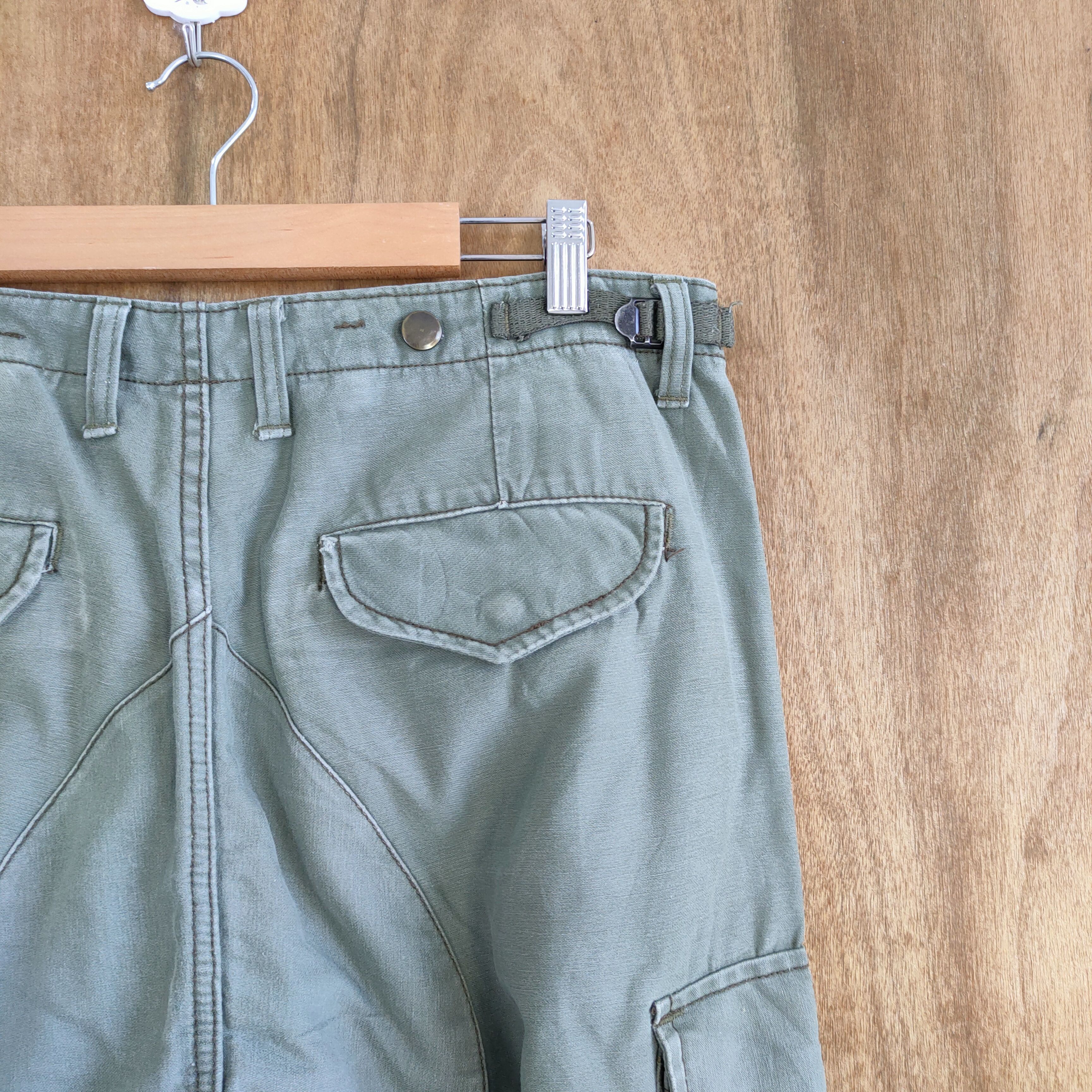 Vintage VINTAGE MILITARY BONDAGE FADED CARGO PANTS Size US 34 / EU 50 - 11 Thumbnail