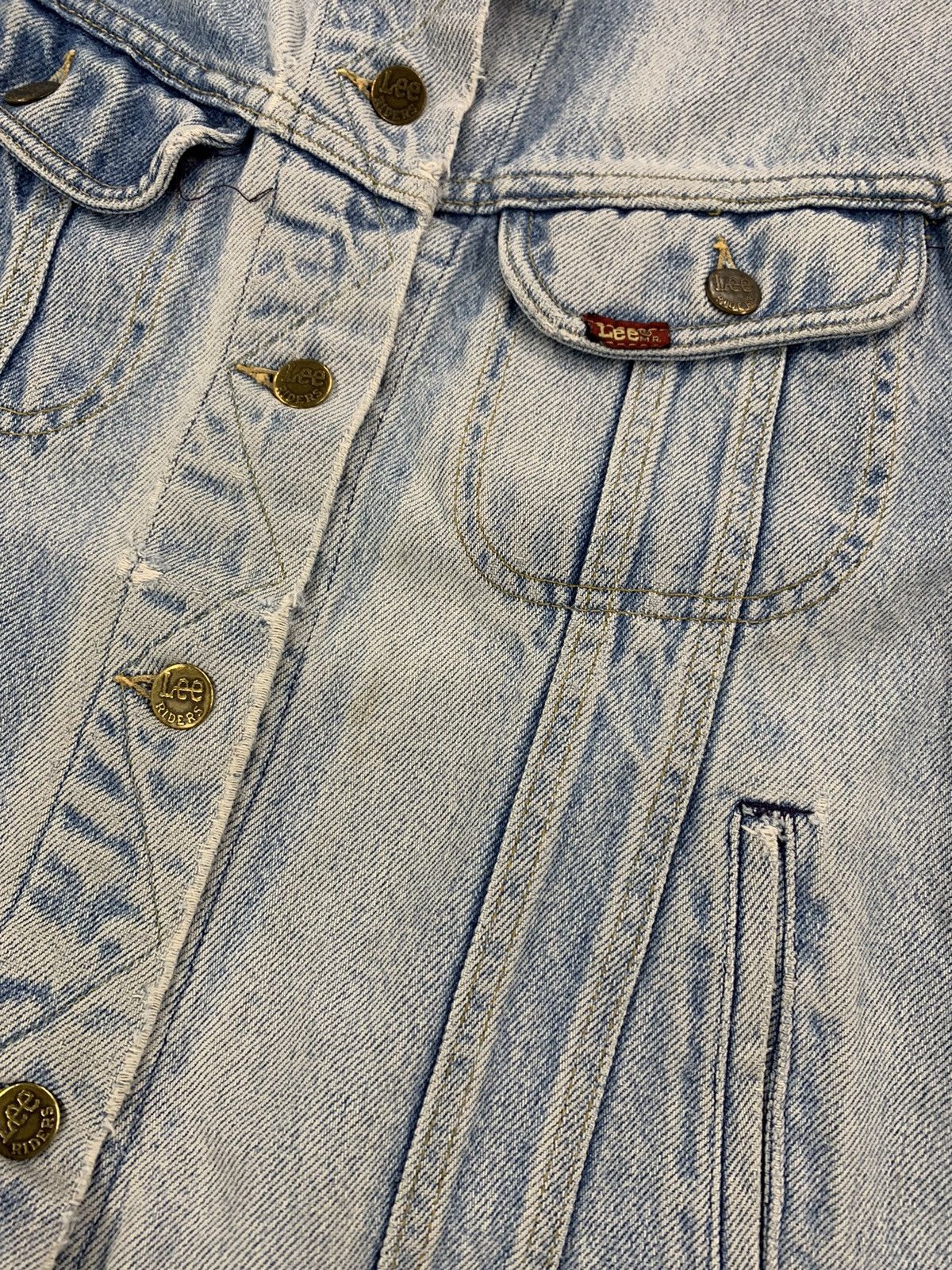 Lee × Vintage 1990s Lee Distressed Jean Jacket Size US L / EU 52-54 / 3 - 2 Thumbnail
