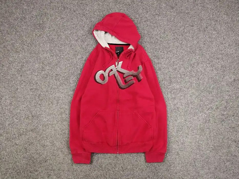 Oakley Vintage 90's Oakley Japan Embroidered logo Cotton Zip Hoodie Size US XL / EU 56 / 4 - 1 Thumbnail