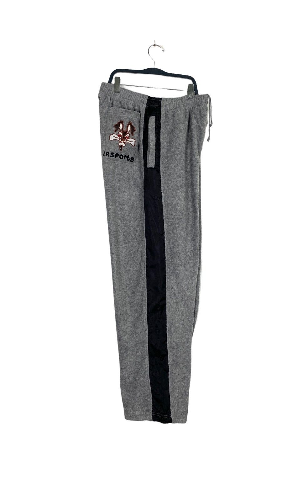 Vintage Impressive Sports Embroidery Bugs Bunny Logo Sweatpant Size US 35 - 2 Thumbnail