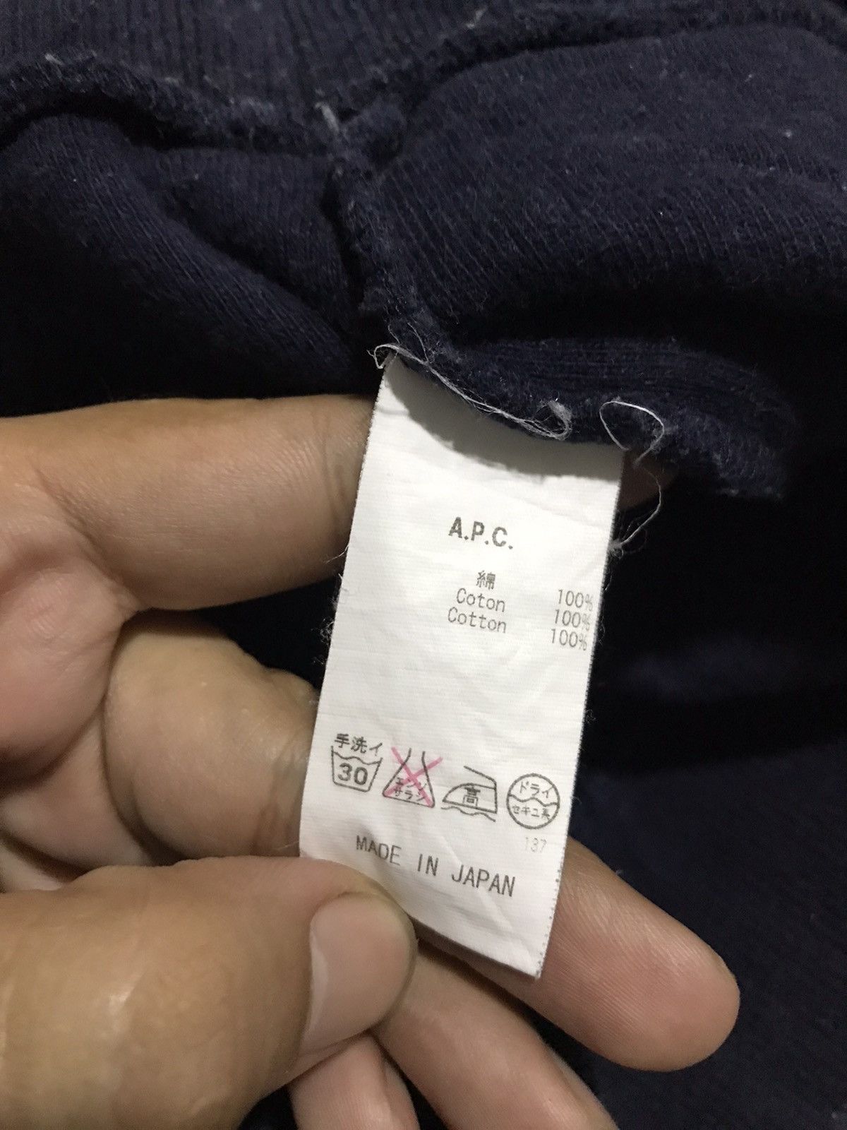 A.P.C. × Vintage Vintage Sunfaded A.P.C. Sweater Made in Japan Size US M / EU 48-50 / 2 - 9 Thumbnail