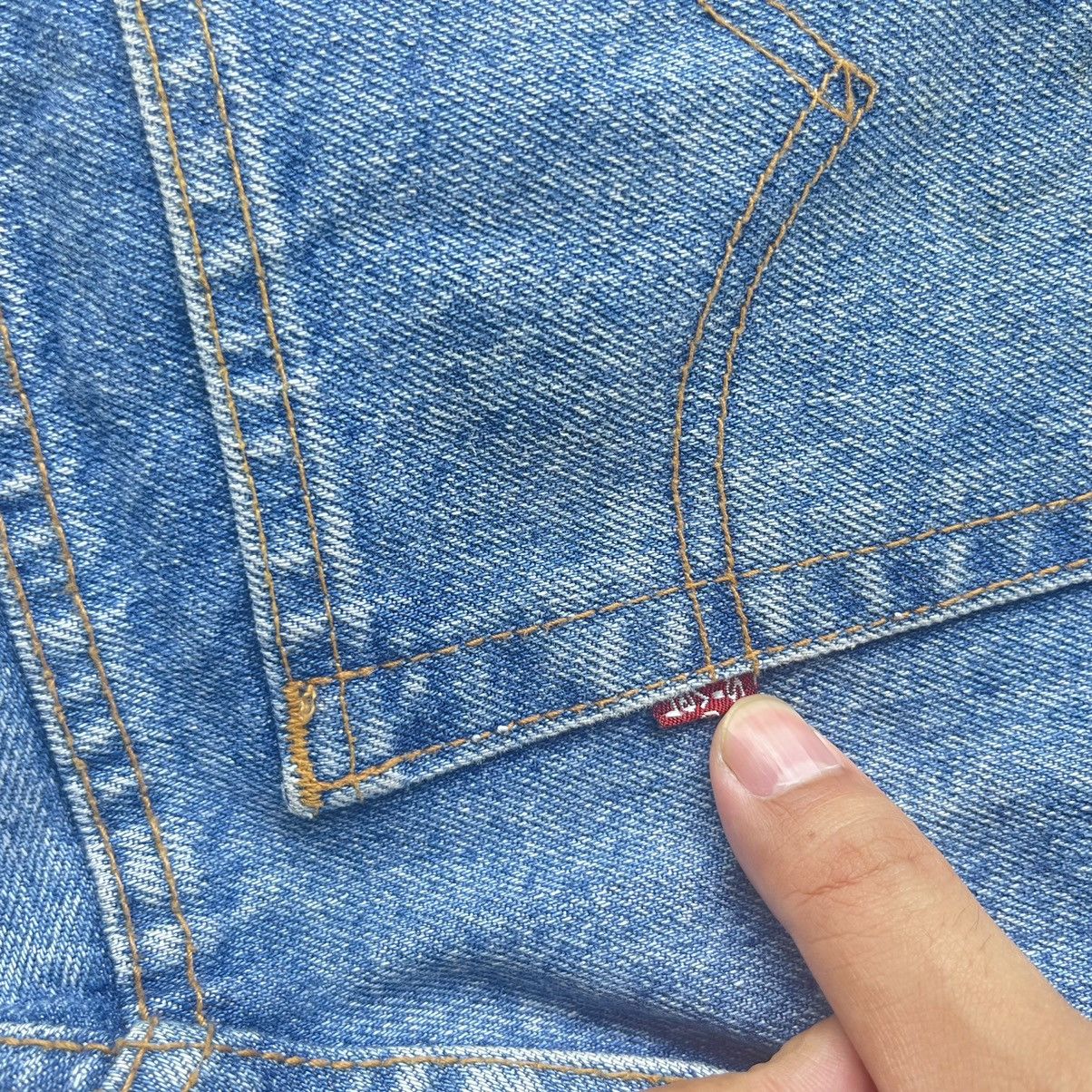Levi's × Levi's Vintage Clothing × Vintage 80s Levi’s Straight Cut Denim Jeans Size US 28 / EU 44 - 7 Thumbnail