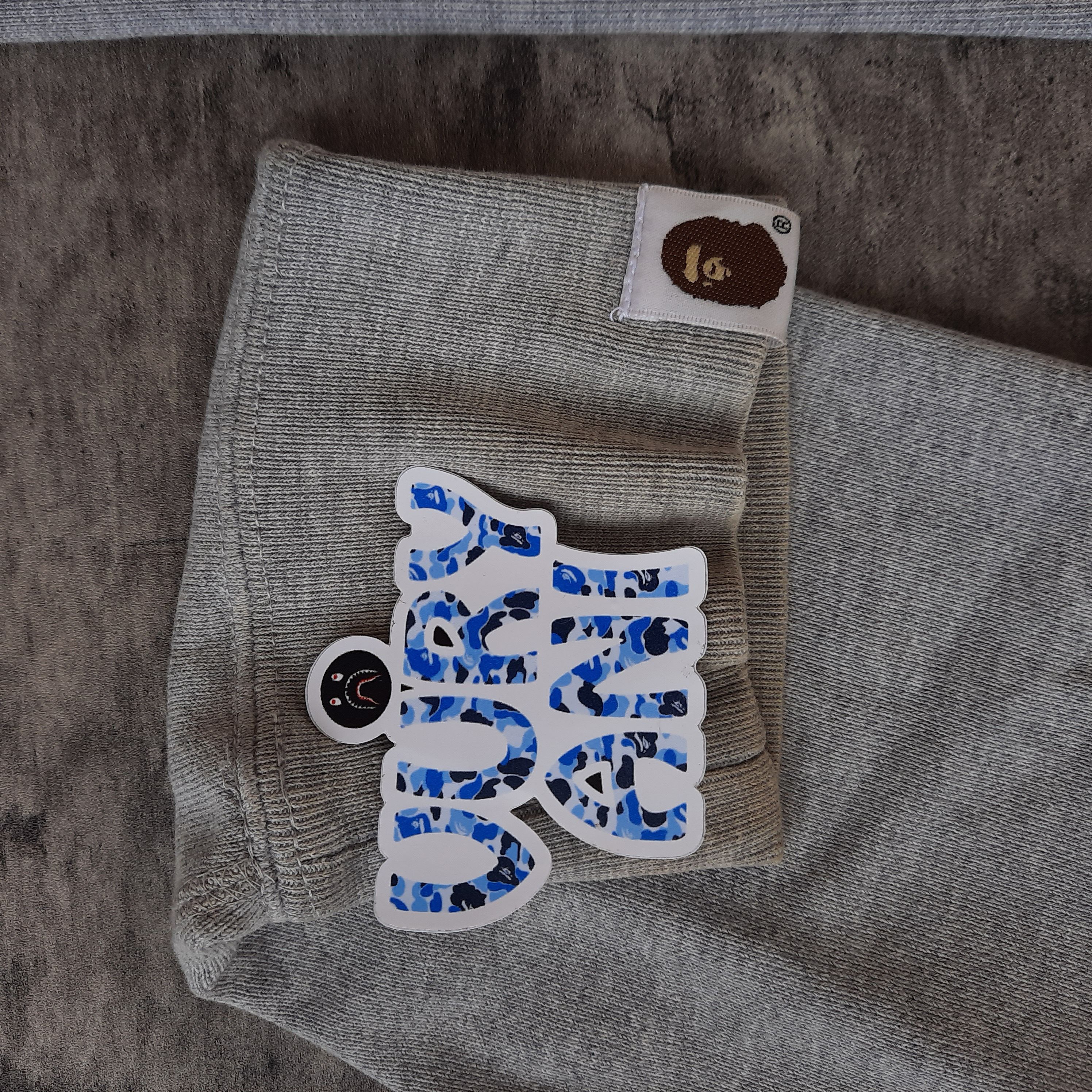 Bape ASNKA Crewneck Size US M / EU 48-50 / 2 - 6 Thumbnail