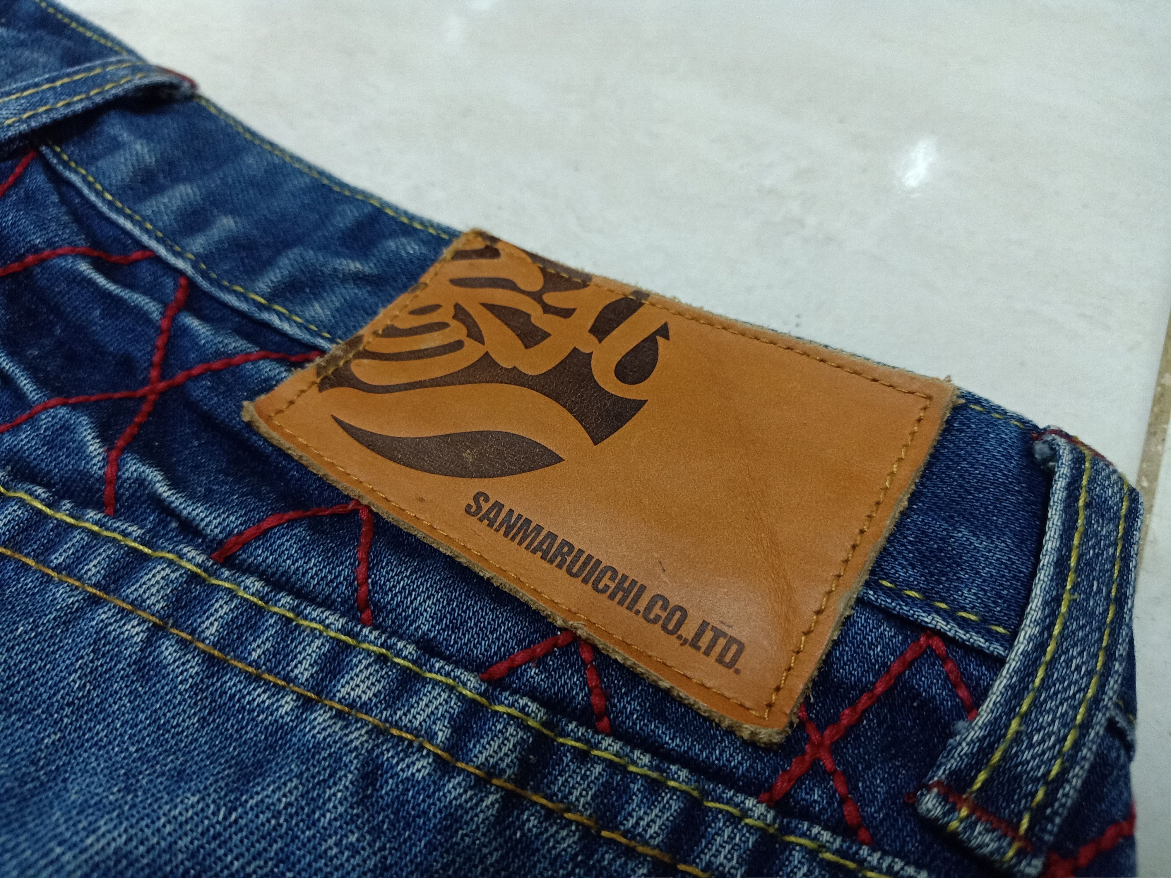 Japanese Brand SANMARUICHI Japan Embroidered Skull Big Logo Blue Denim Size US 32 / EU 48 - 8 Thumbnail