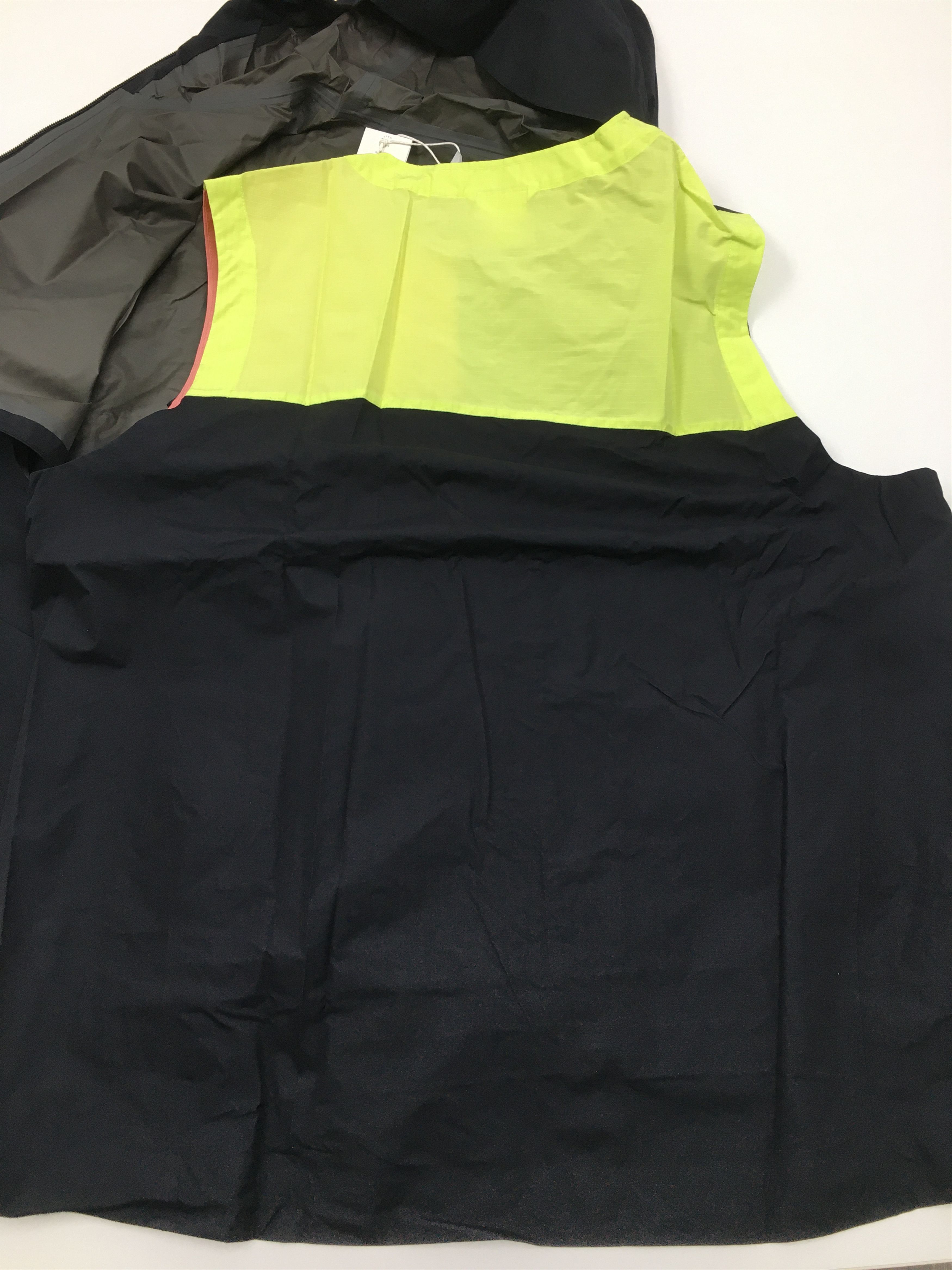 Adidas × Goretex SVD x Adidas Consortium Acmon Gore-Tex Vest-Jacket Size US L / EU 52-54 / 3 - 8 Thumbnail