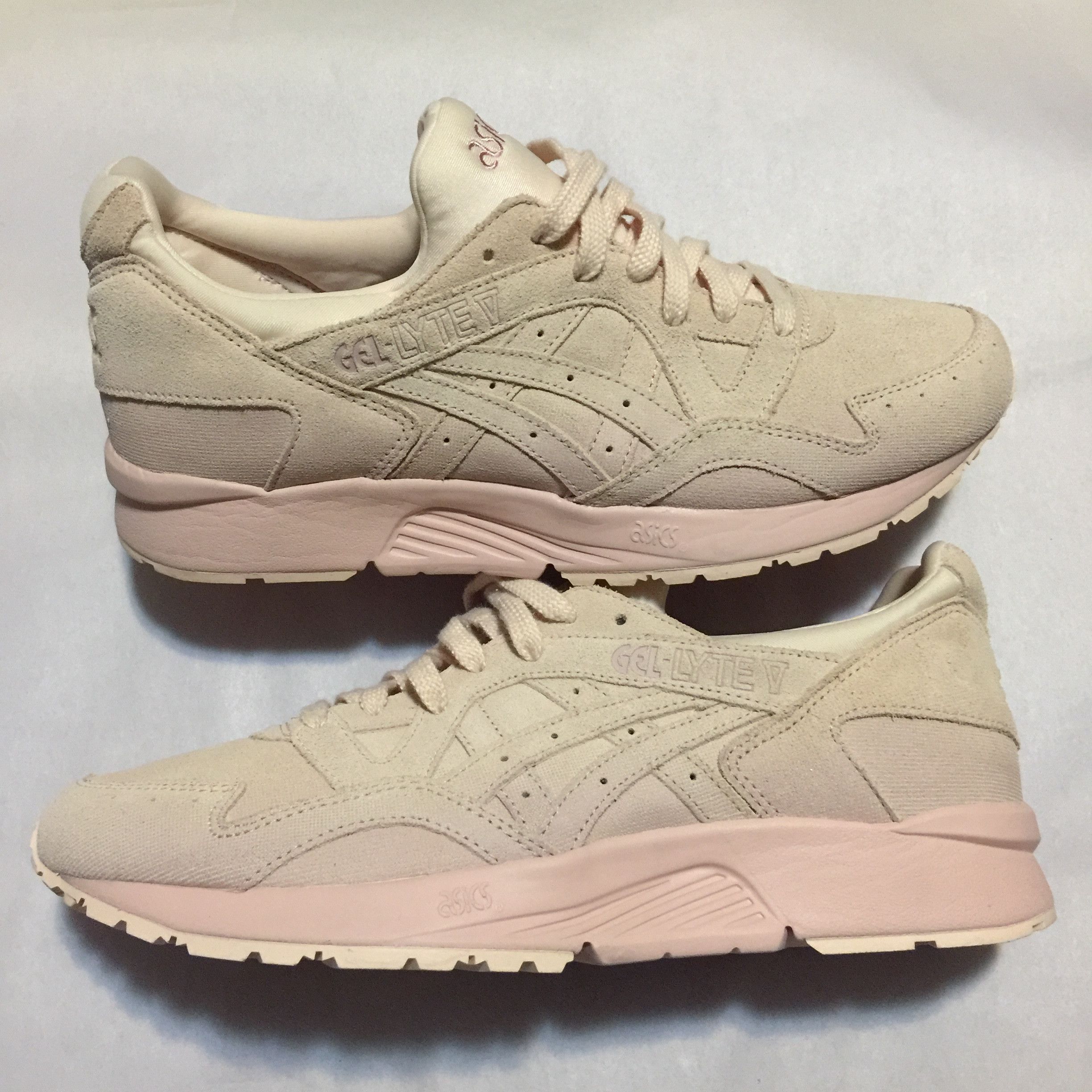 Asics × Onitsuka Tiger ASICS PLATNUM GEL-LYTE V BLUSH[SALES SAMPLE] Kith inspired Size US 9 / EU 42 - 5 Thumbnail