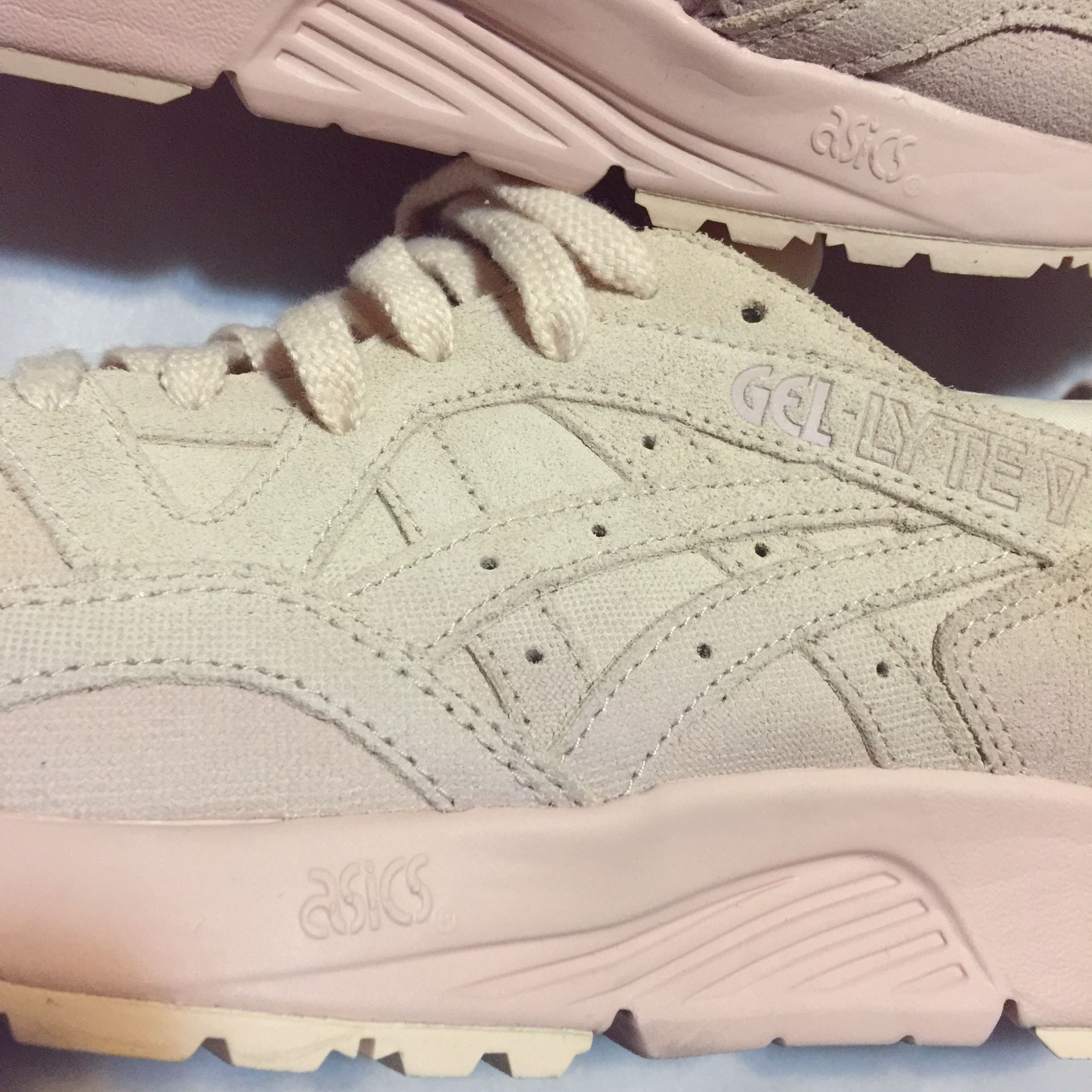 Asics × Onitsuka Tiger ASICS PLATNUM GEL-LYTE V BLUSH[SALES SAMPLE] Kith inspired Size US 9 / EU 42 - 6 Thumbnail