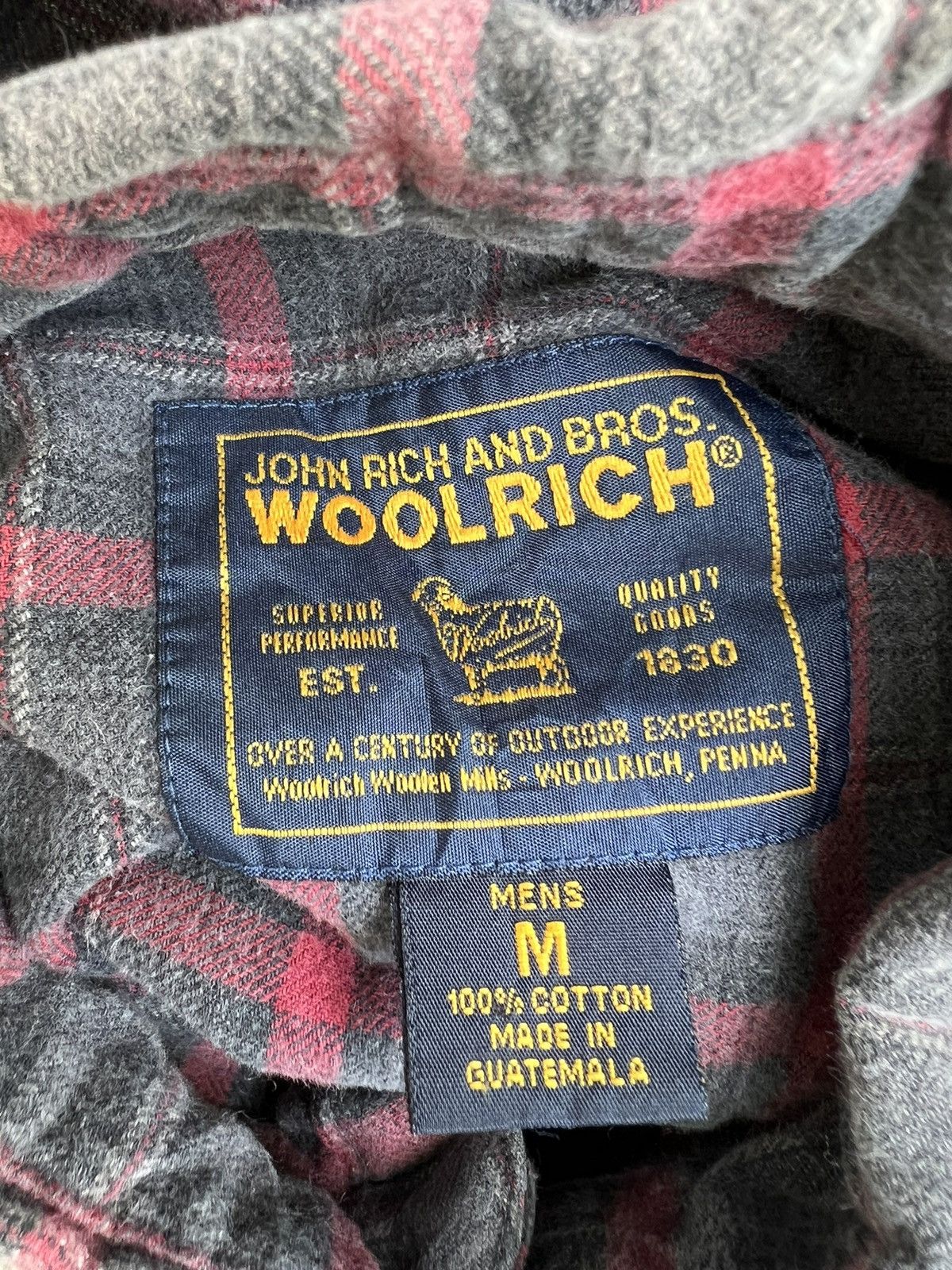 Woolrich Woolen Mills Vintage Woolrich John Rich & Bros Fade Plaid Flannel Shirt Size US M / EU 48-50 / 2 - 15 Thumbnail
