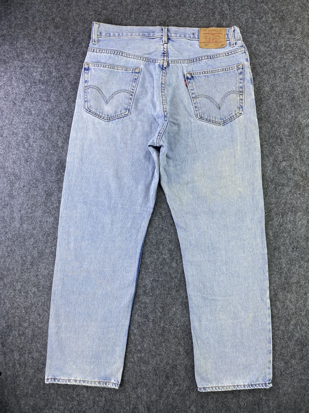 Levi's Vintage Levi's 505 Jeans Faded Blue Wash 36x30 - J755 Size US 36 / EU 52 - 2 Thumbnail