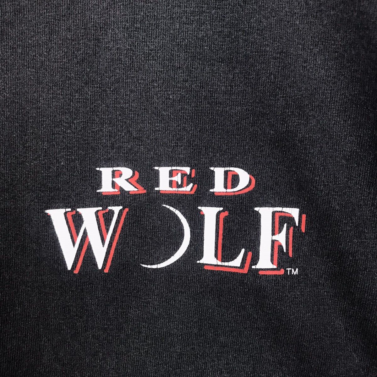 Vintage Vintage 90s Red Wolf Action Movie Promo Size US L / EU 52-54 / 3 - 6 Thumbnail