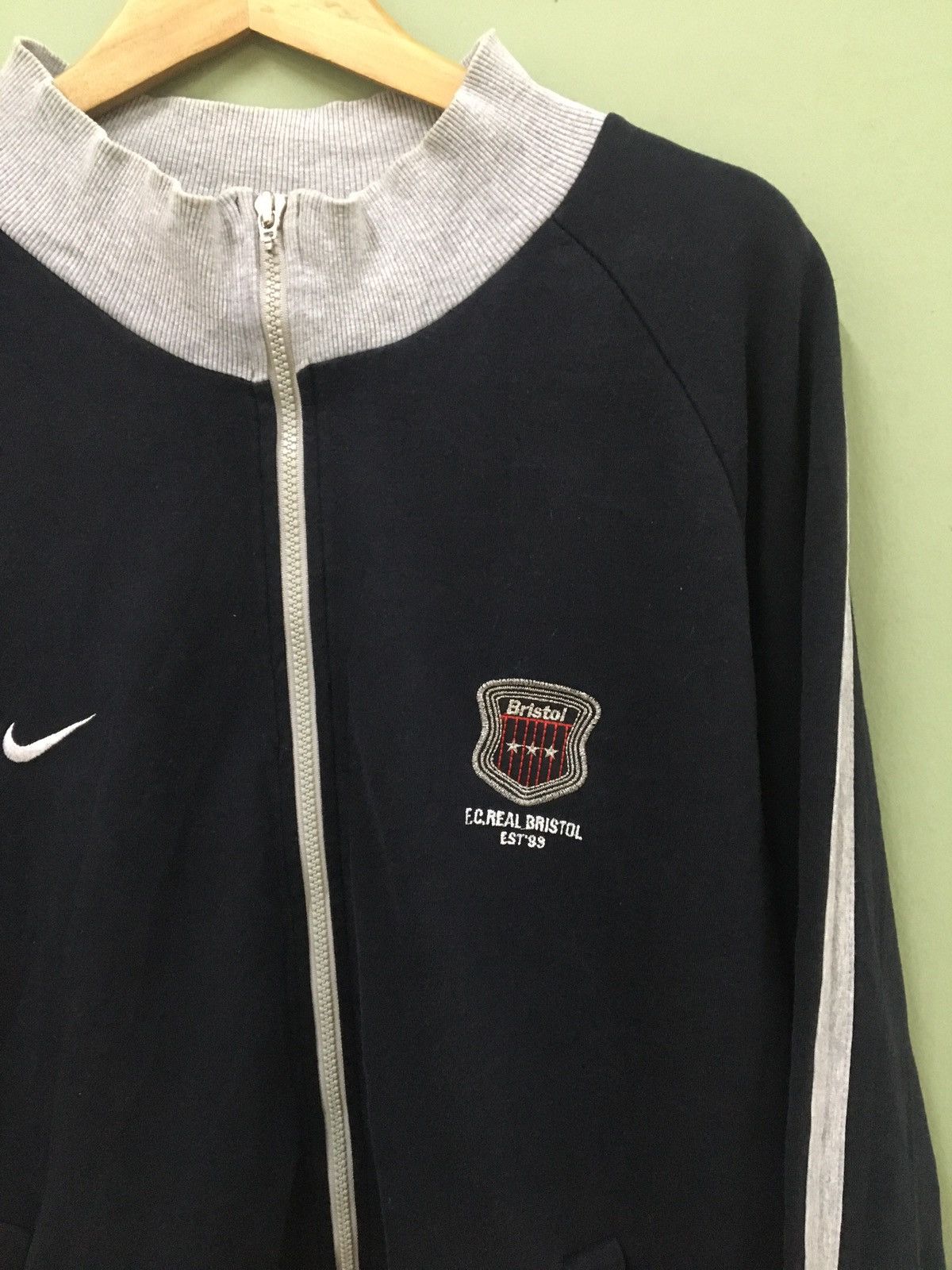 F.C.R.B FCRB - VINTAGE SWEATSHIRT BIG LOGO SPELLOUT TRAINER JACKET Size US XL / EU 56 / 4 - 10 Thumbnail