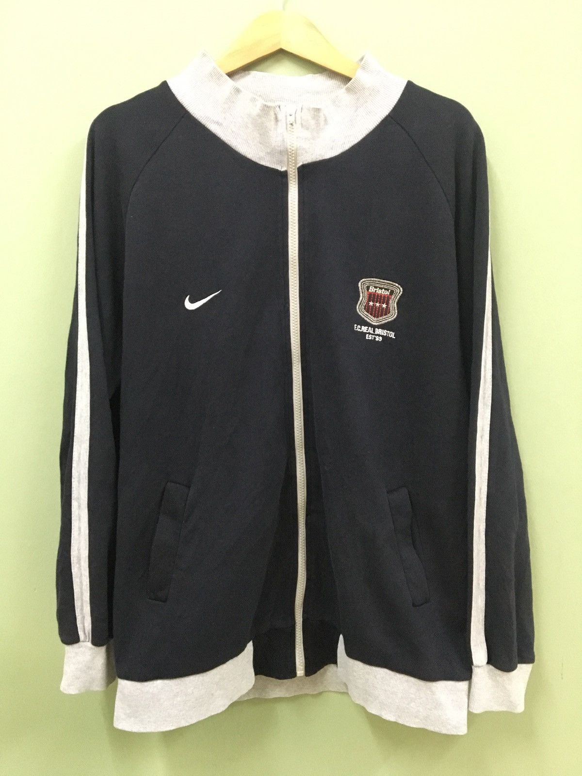 F.C.R.B FCRB - VINTAGE SWEATSHIRT BIG LOGO SPELLOUT TRAINER JACKET Size US XL / EU 56 / 4 - 6 Thumbnail
