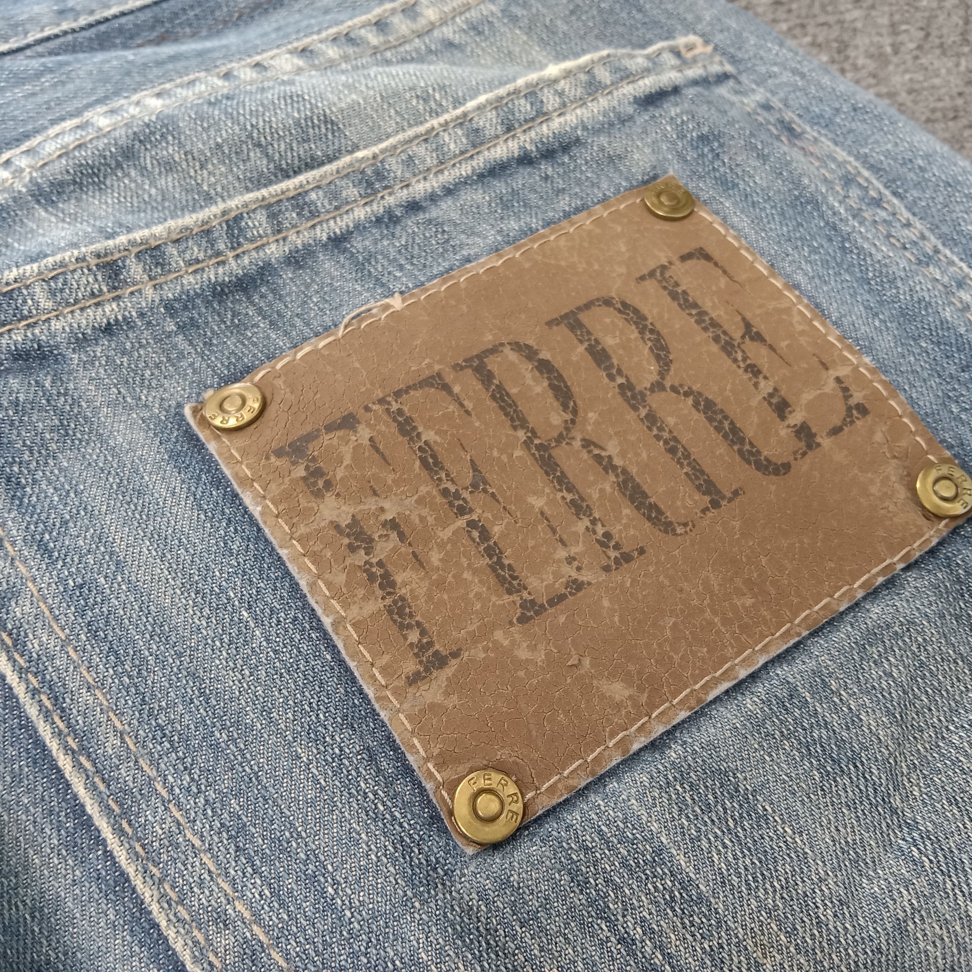 GF Ferre × Vintage GF Ferre Nice Design Denim Jeans Size US 32 / EU 48 - 14 Thumbnail