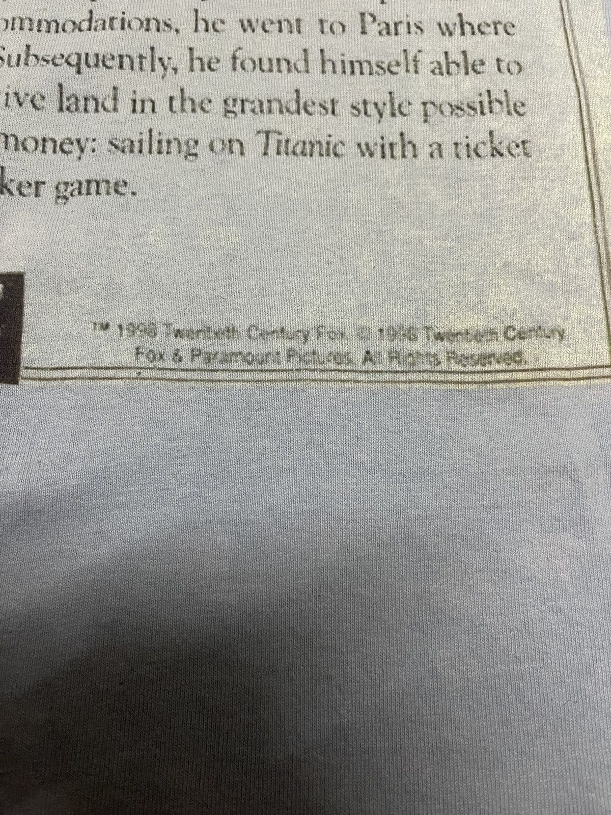 Vintage Vintage 90s Titanic movie tee Size US L / EU 52-54 / 3 - 5 Thumbnail