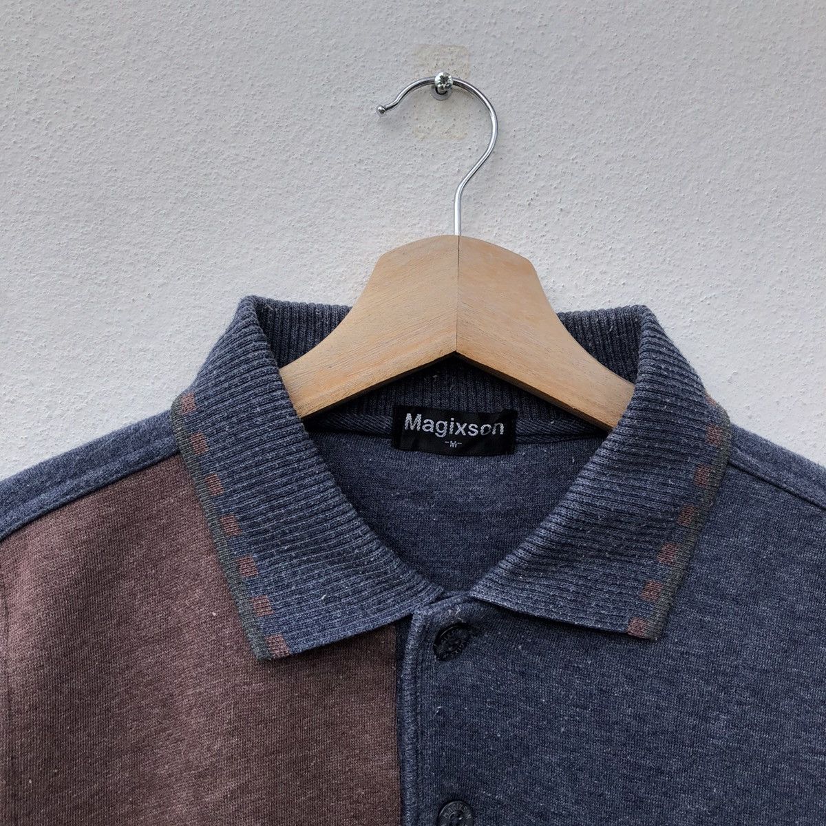 Japanese Brand VINTAGE MAGIXSON COLLAR SWEATSHIRT RARE DESIGN BIG LOGO Size US M / EU 48-50 / 2 - 6 Thumbnail