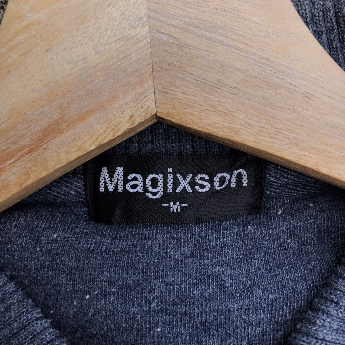 Japanese Brand VINTAGE MAGIXSON COLLAR SWEATSHIRT RARE DESIGN BIG LOGO Size US M / EU 48-50 / 2 - 9 Thumbnail