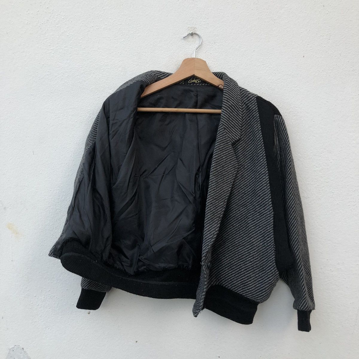Japanese Brand VINTAGE GOLD CAT BOMBER JACKET HERRINGBONE DESIGN Size US M / EU 48-50 / 2 - 9 Thumbnail