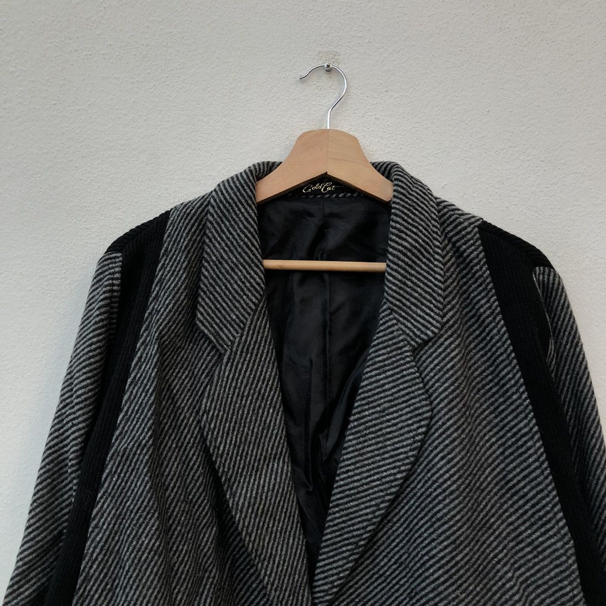 Japanese Brand VINTAGE GOLD CAT BOMBER JACKET HERRINGBONE DESIGN Size US M / EU 48-50 / 2 - 3 Thumbnail