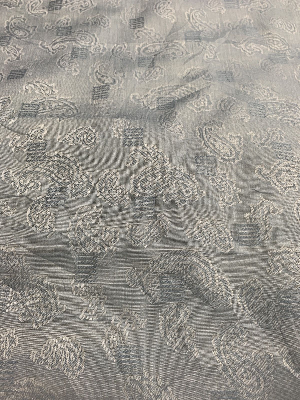 Givenchy Givenchy Handkerchief Bandana Neckwear Pocketsquare Size ONE SIZE - 7 Thumbnail