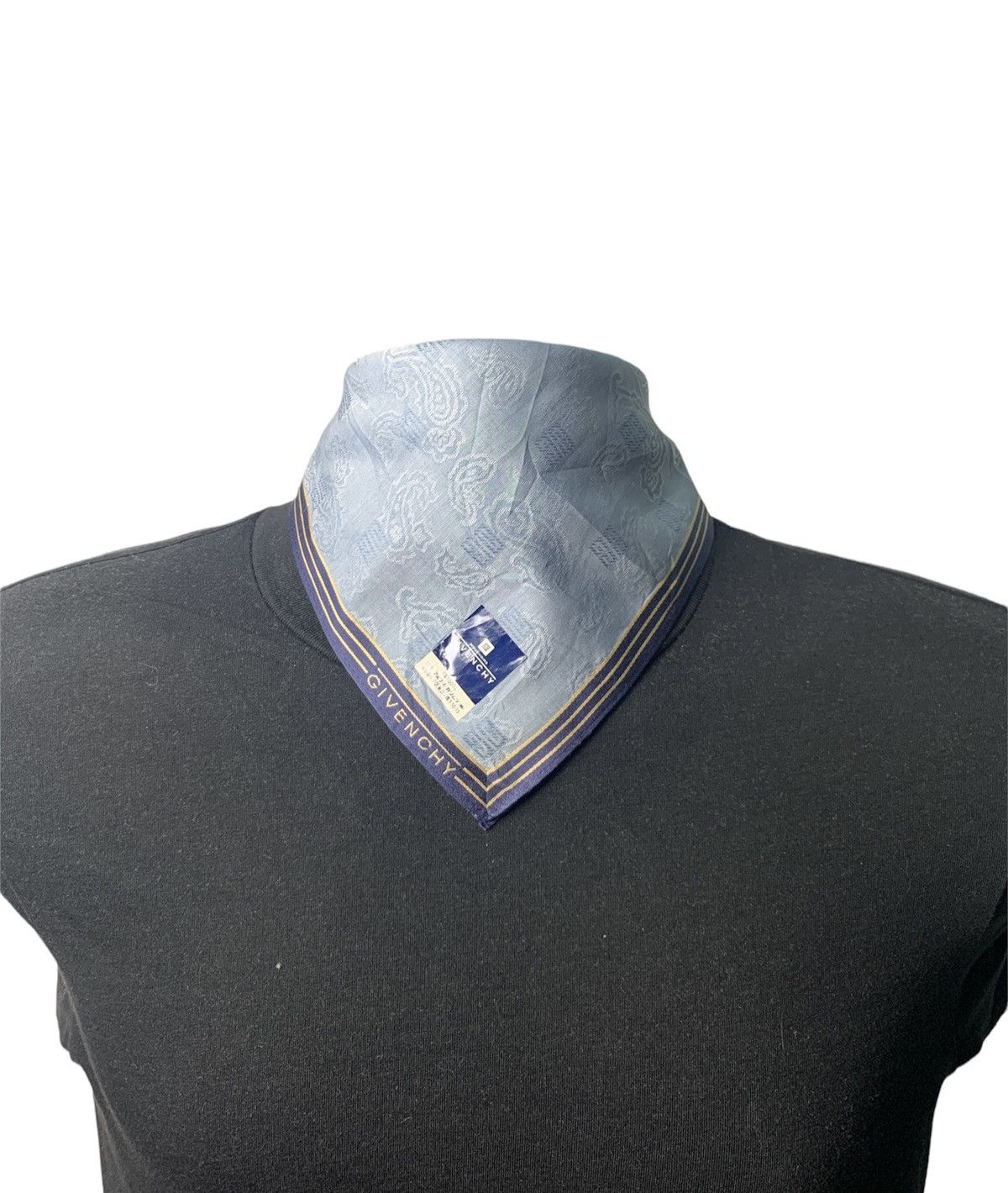 Givenchy Givenchy Handkerchief Bandana Neckwear Pocketsquare Size ONE SIZE - 3 Thumbnail