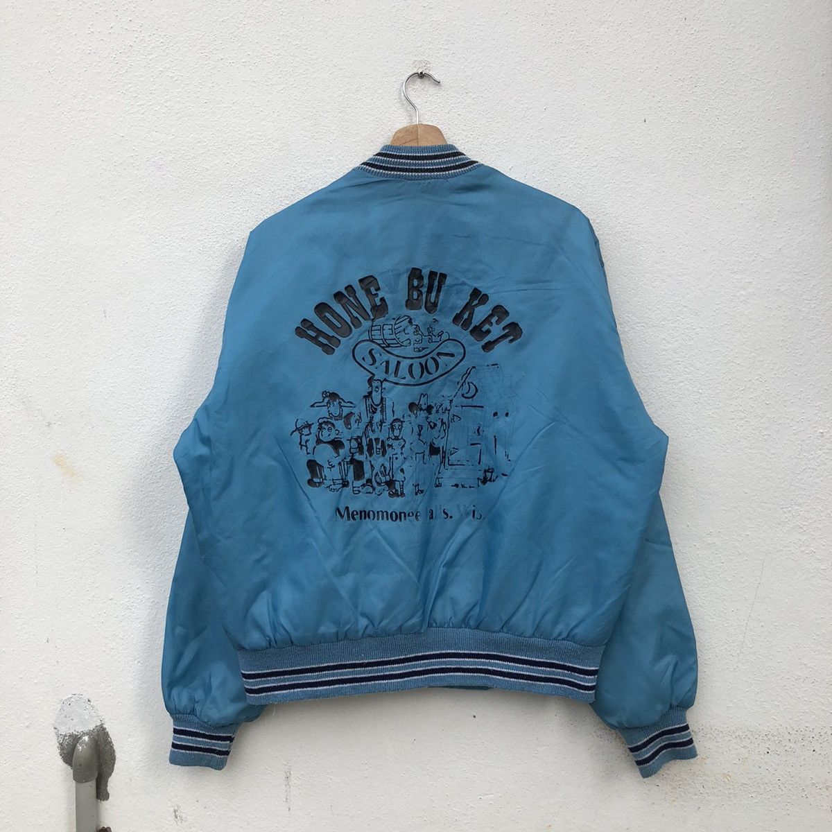 Japanese Brand VINTAGE SATIN VARSITY JACKET BIG LOGO WHOMPERS BRIAN Size US L / EU 52-54 / 3 - 7 Thumbnail