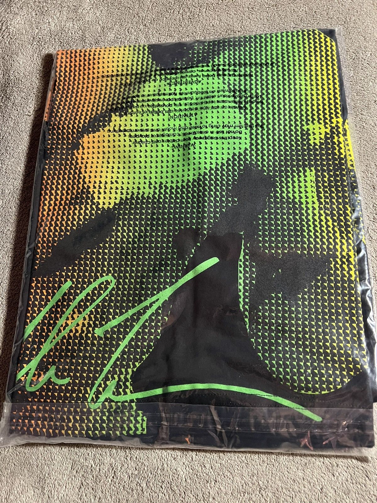 October's Very Own *RARE* OVO x MIKE TYSON SIGNATURE T-SHIRT TEE BRAND NEW Size US M / EU 48-50 / 2 - 2 Thumbnail