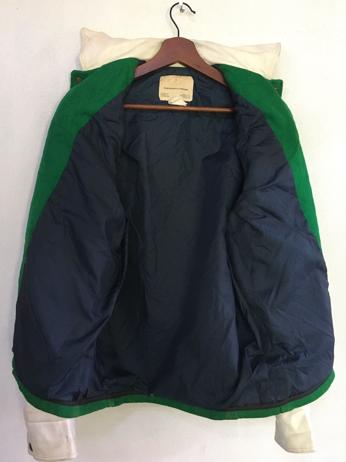 Other Team Sports &Trophies Varsity Jacket Leather Sleeve Size US L / EU 52-54 / 3 - 10 Thumbnail