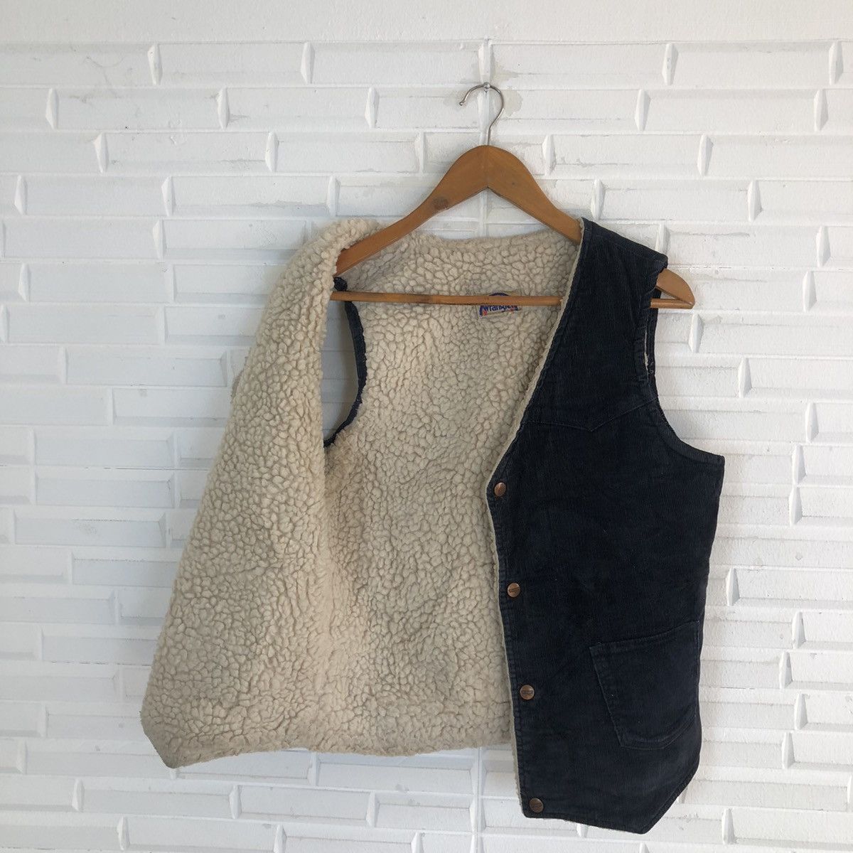 Wrangler VINTAGE WRANGLER MINK FUR FLEECE VEST MULTI POCKET Size US M / EU 48-50 / 2 - 8 Thumbnail
