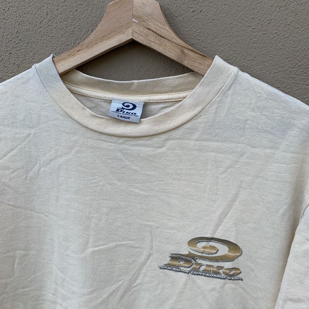 Vintage Vintage Y2K Piko Hawaiian Longboard Wear Tshirt SurfWEAR Size US L / EU 52-54 / 3 - 4 Thumbnail
