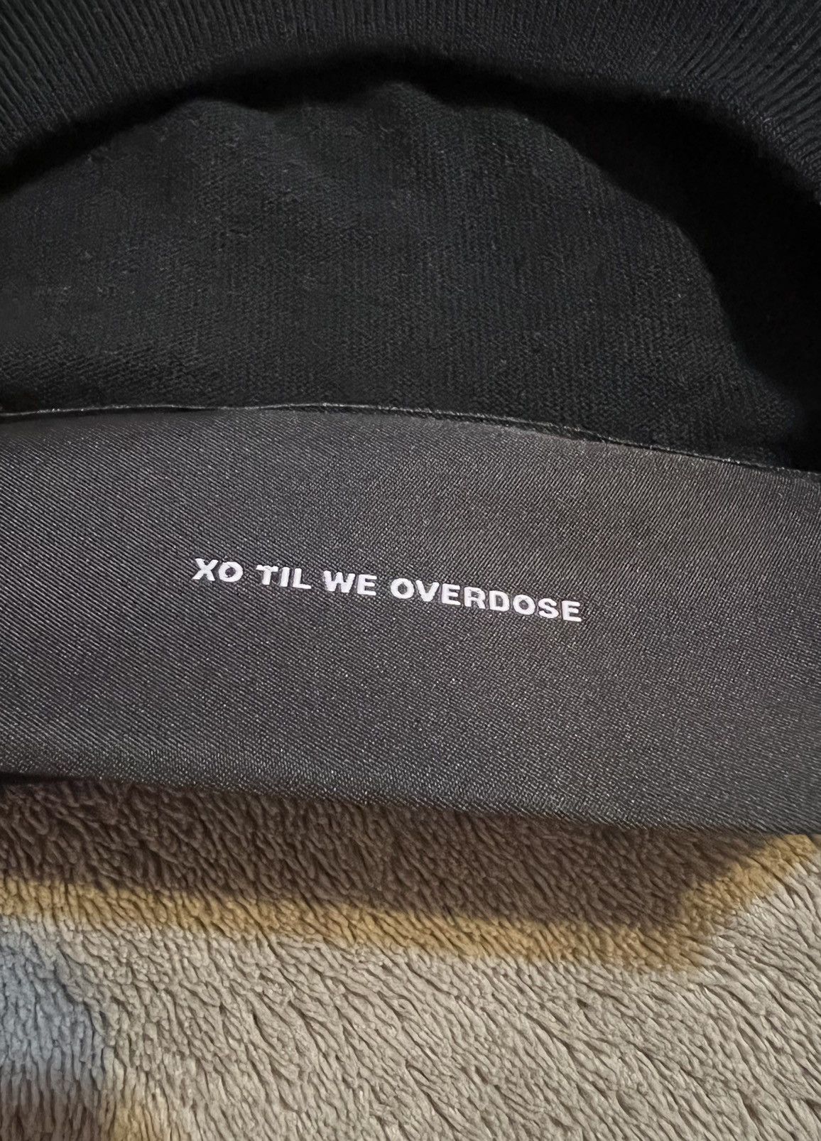 Hypebeast THE WEEKND BBTM TRACKLIST 5 YR ANNIVERSARY LONGSLEEVE TEE Size US S / EU 44-46 / 1 - 6 Thumbnail
