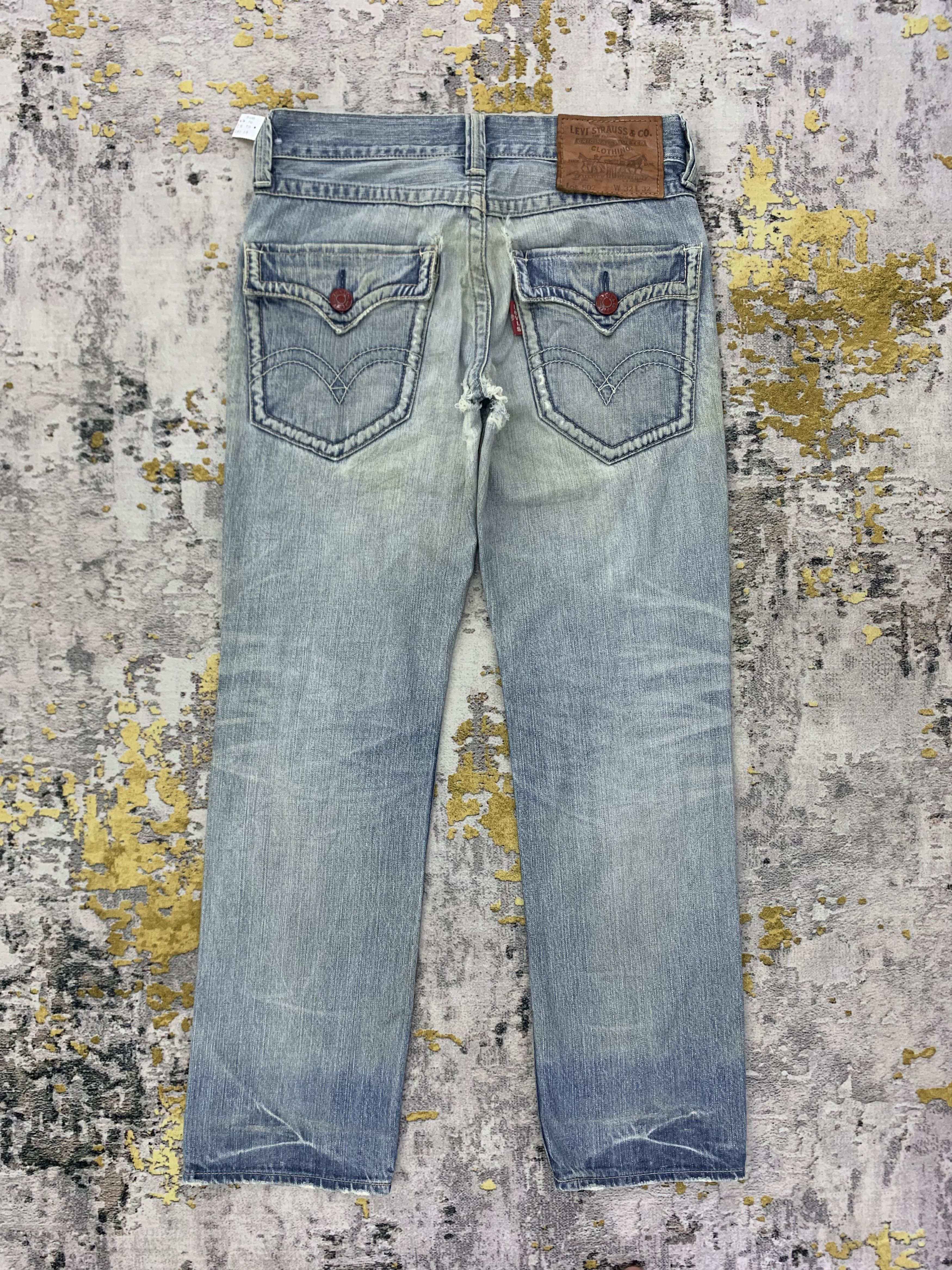 Levi's Vintage Levi's 502 Denim 34x33 Distressed Faded Size US 34 / EU 50 - 4 Thumbnail
