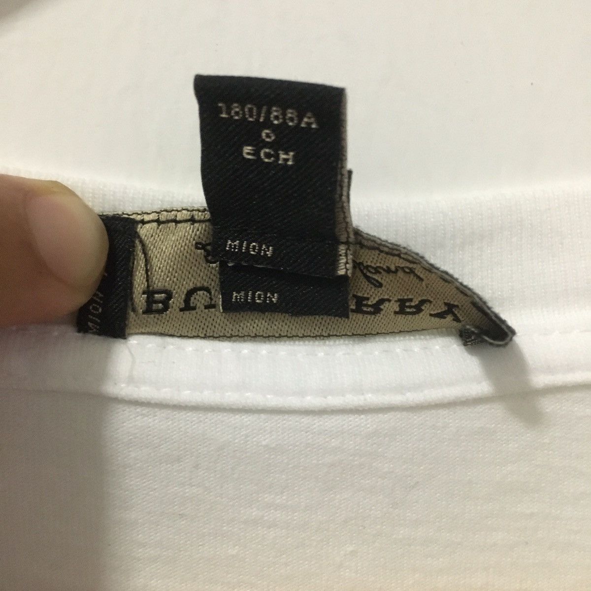Burberry × Vintage Burberry Embroidery Logo Made In Italy x Vintage Size US L / EU 52-54 / 3 - 6 Thumbnail