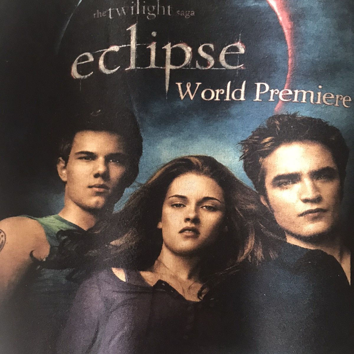 Vintage Twilight Saga Eclipse Promo Tshirt x Movie x vintage Size US M / EU 48-50 / 2 - 4 Thumbnail
