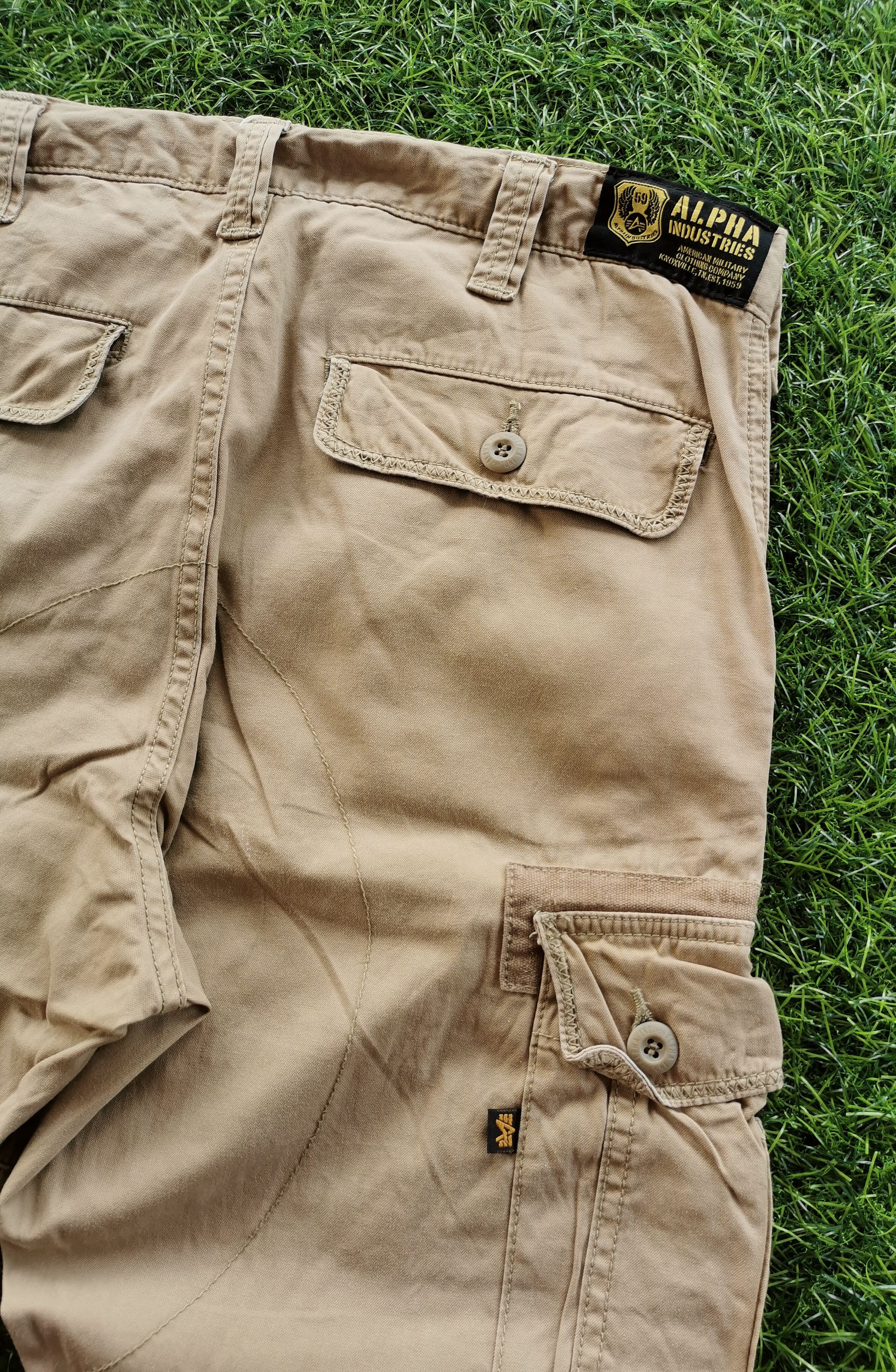 Alpha Industries Alpha Industries Cargo Short Pants Size US 34 / EU 50 - 6 Thumbnail
