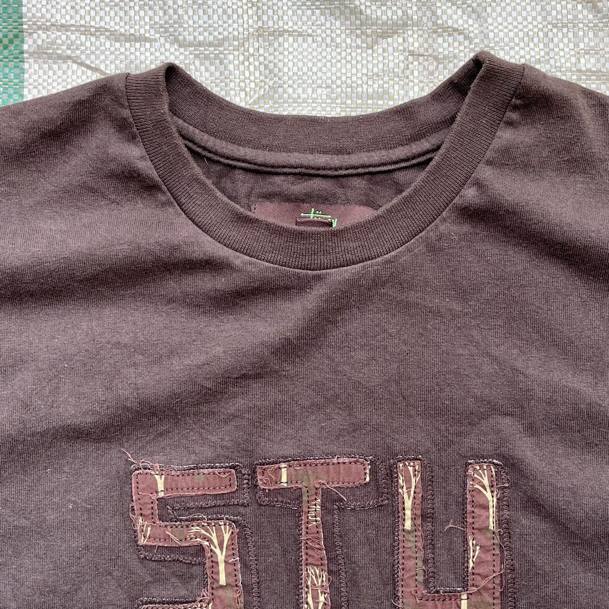 Stussy Stussy Big Front Logo Brown Tees Made In Australia Size US S / EU 44-46 / 1 - 4 Thumbnail