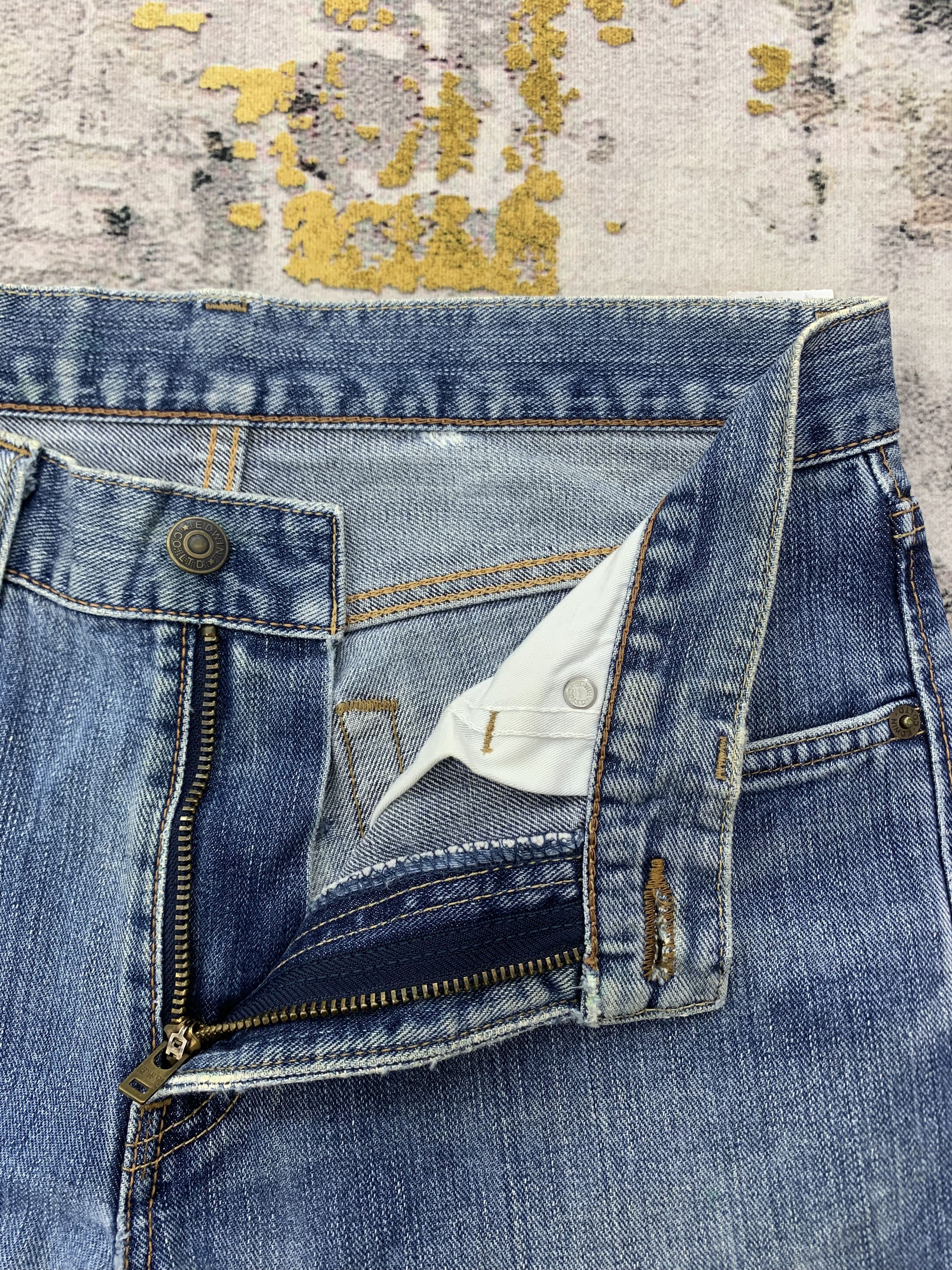 Edwin Vintage Edwin 403 Short Denim 31x11 Distressed Size US 31 - 2 Thumbnail