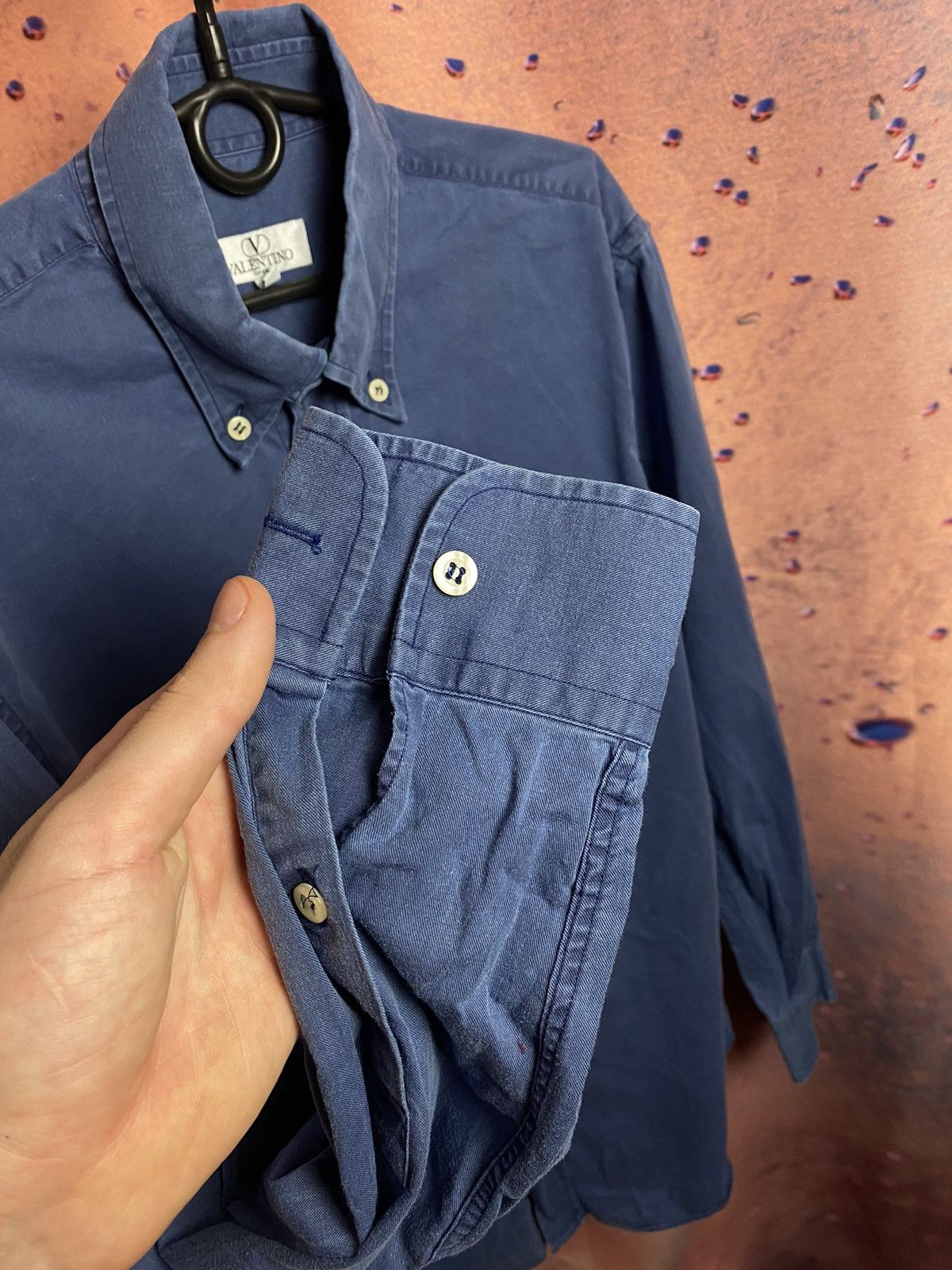 Valentino Vintage Valentino luxury shirt Size US L / EU 52-54 / 3 - 5 Thumbnail