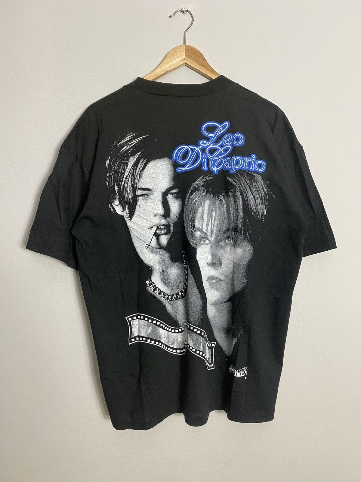 Vintage Leonardo DiCaprio 90s Empire Vintage Movie Rap Tshirt Size US L / EU 52-54 / 3 - 2 Thumbnail