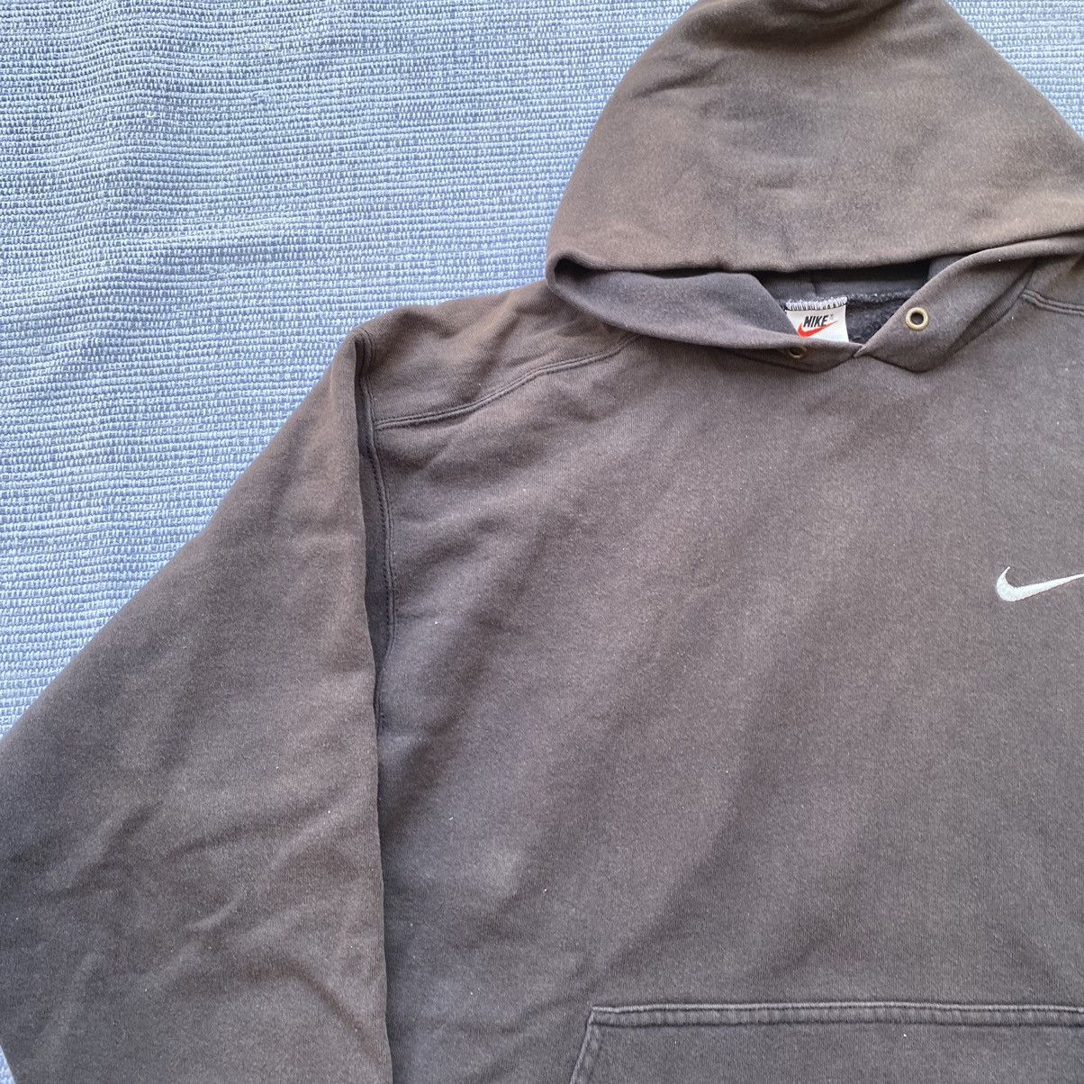 Nike vintage nike hoodie small swoosh Size US M / EU 48-50 / 2 - 5 Thumbnail