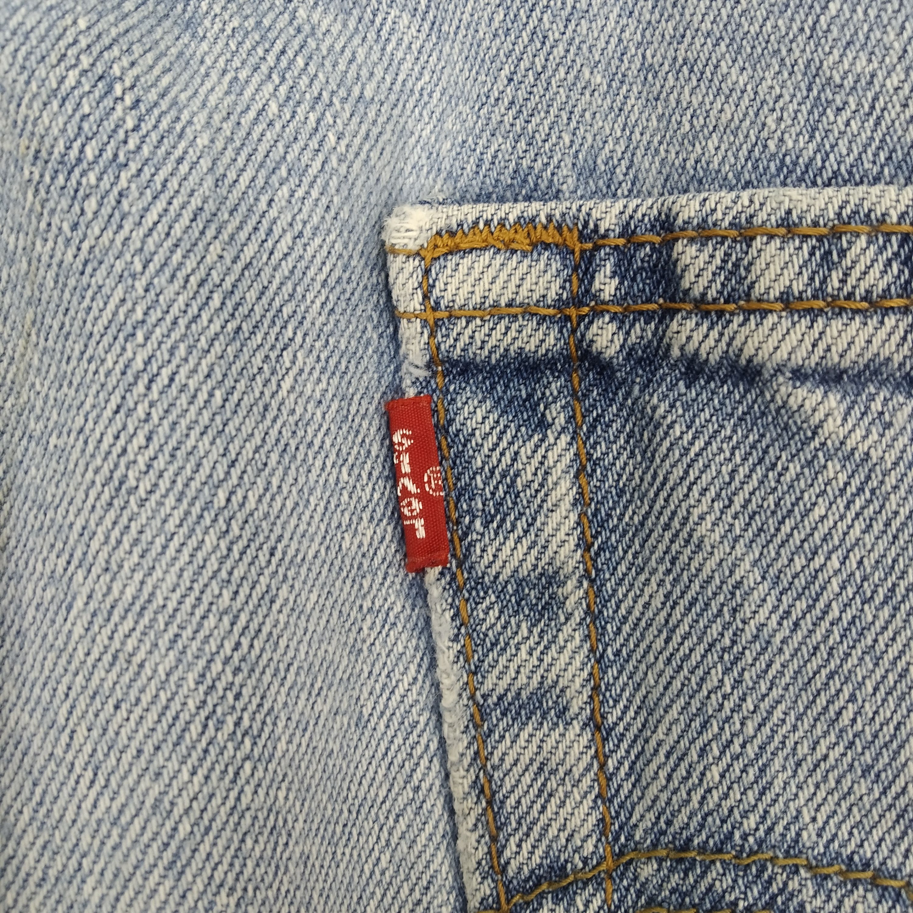 Levi's Vintage 90s Levi's 550 Baggy Denim Jeans Stonewash Jeans Size US 34 / EU 50 - 11 Thumbnail